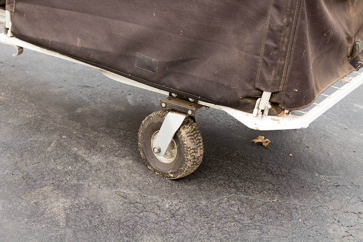 Cyclone Rake XL Leaf and Lawn Vacuum