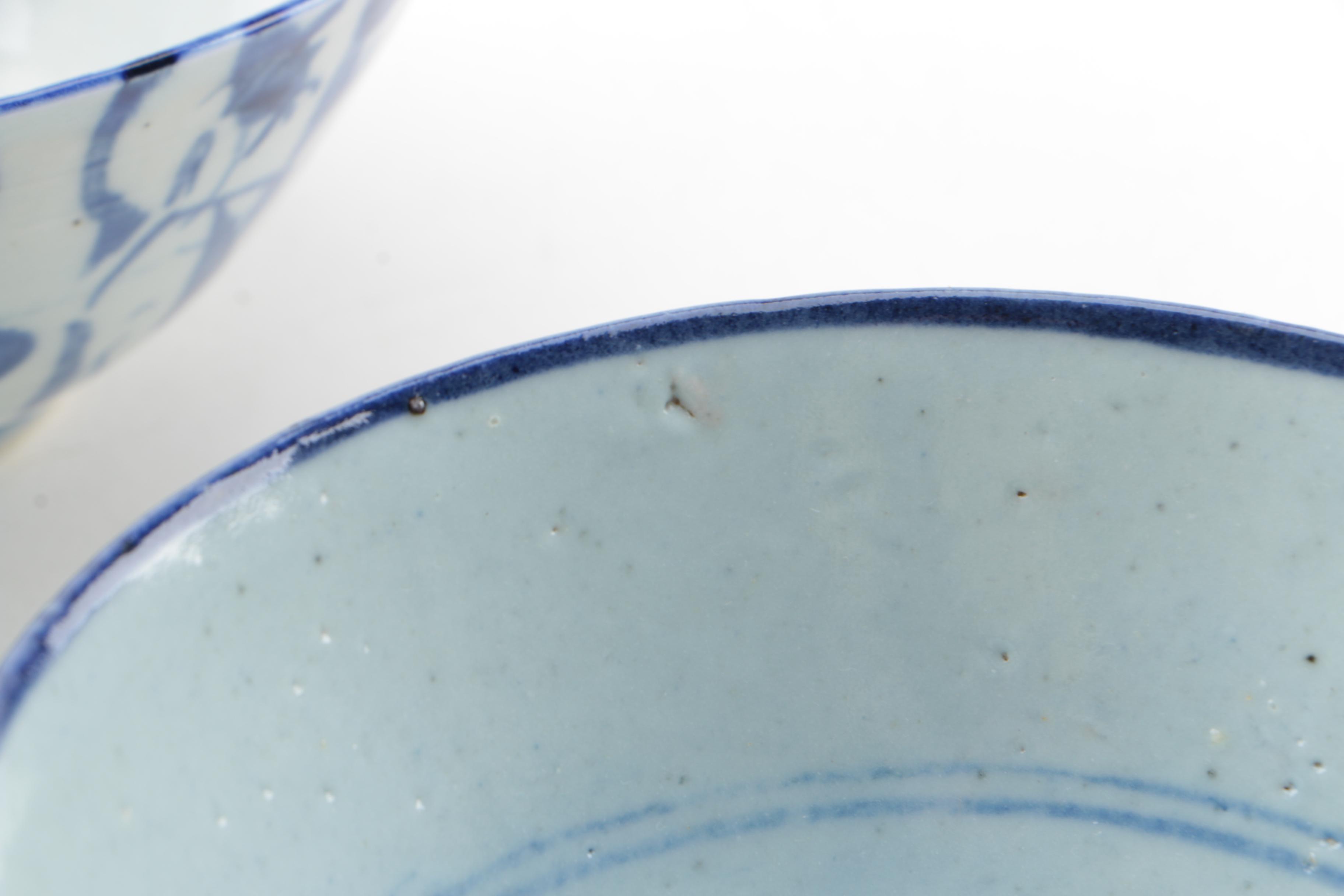 Hand-painted Chinese Porcelain Bowls