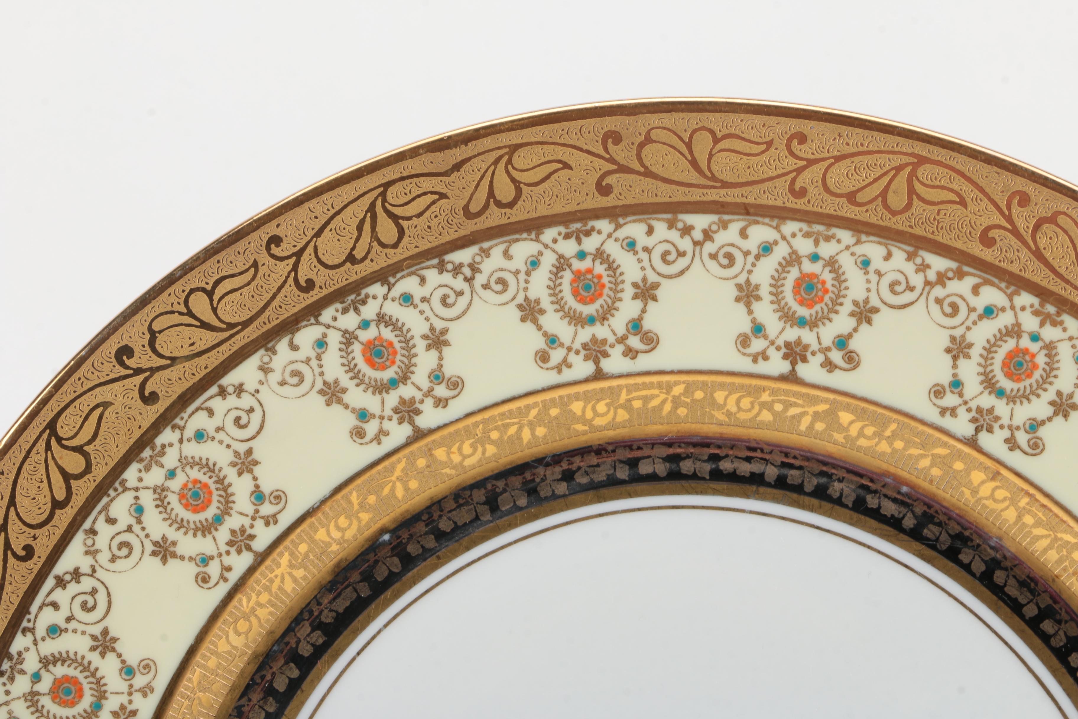 1930s Heinrich & Co. Porcelain Dinner Plates