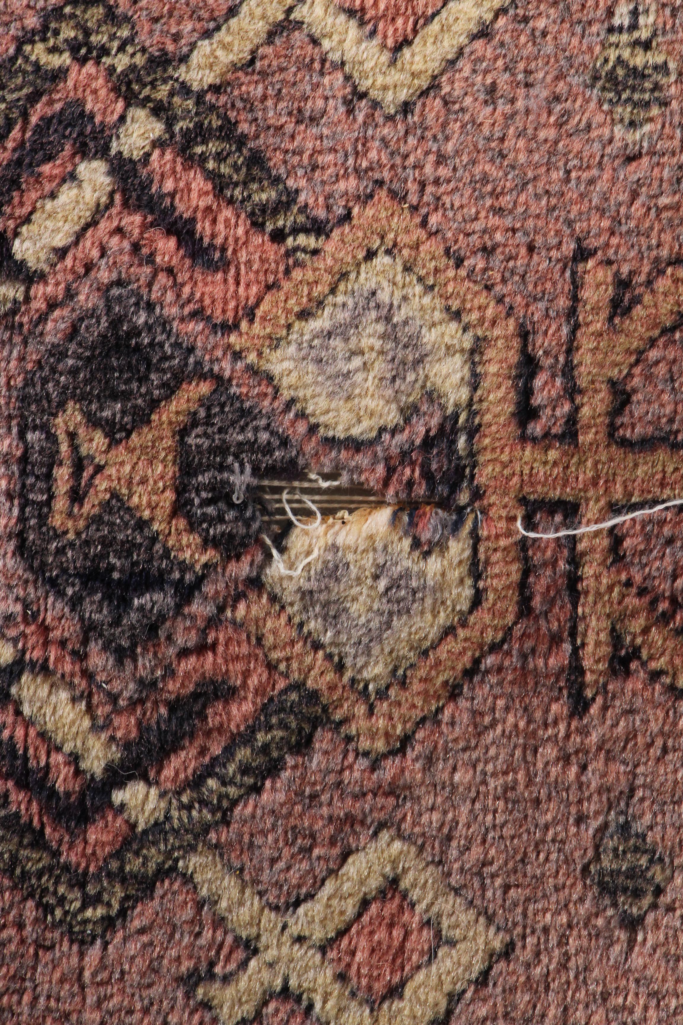 Power-Loomed Caucasian Style Carved Wool Area Rug