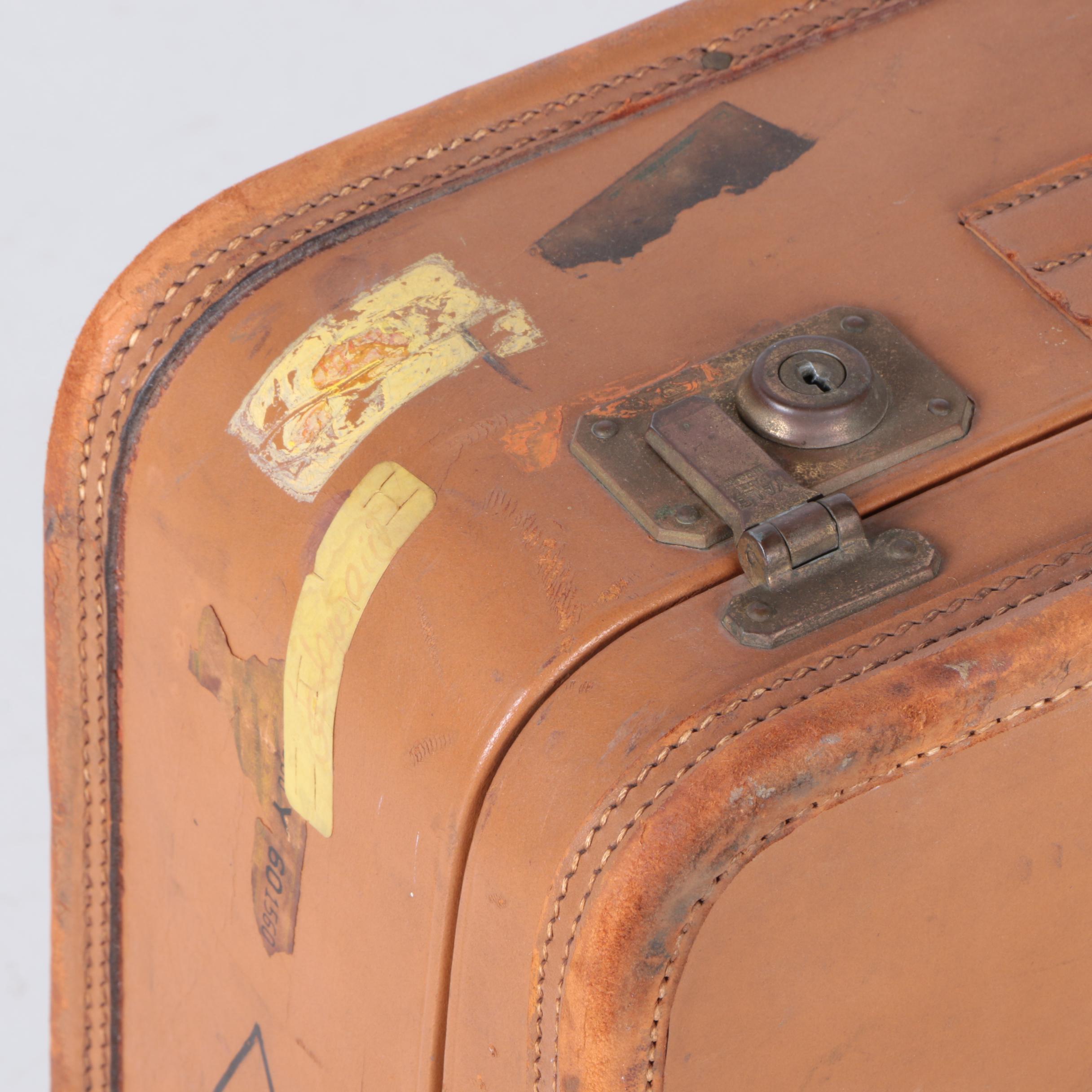 Vintage Amelia Earhart Luggage Set