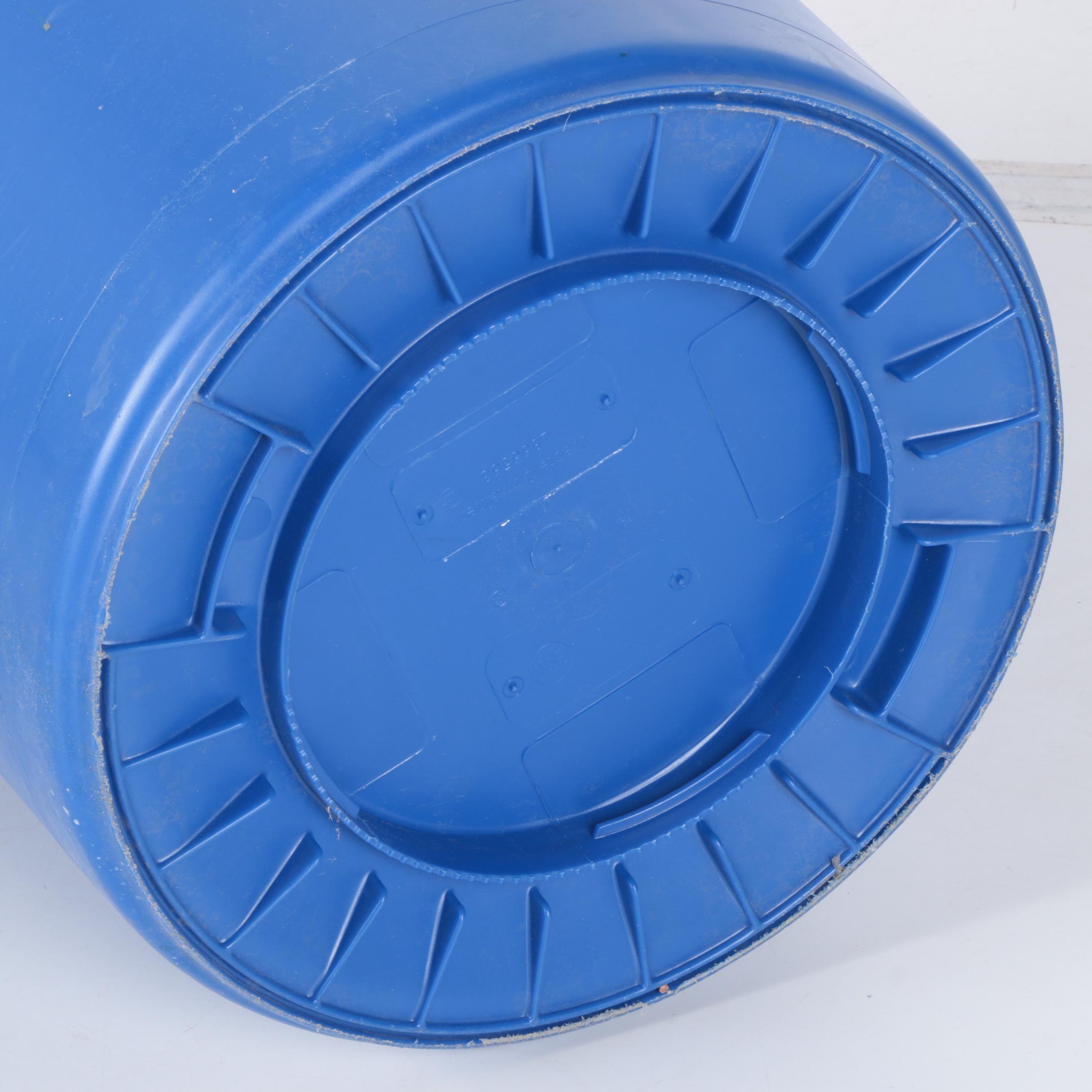 ULINE Industrial Trash Cans