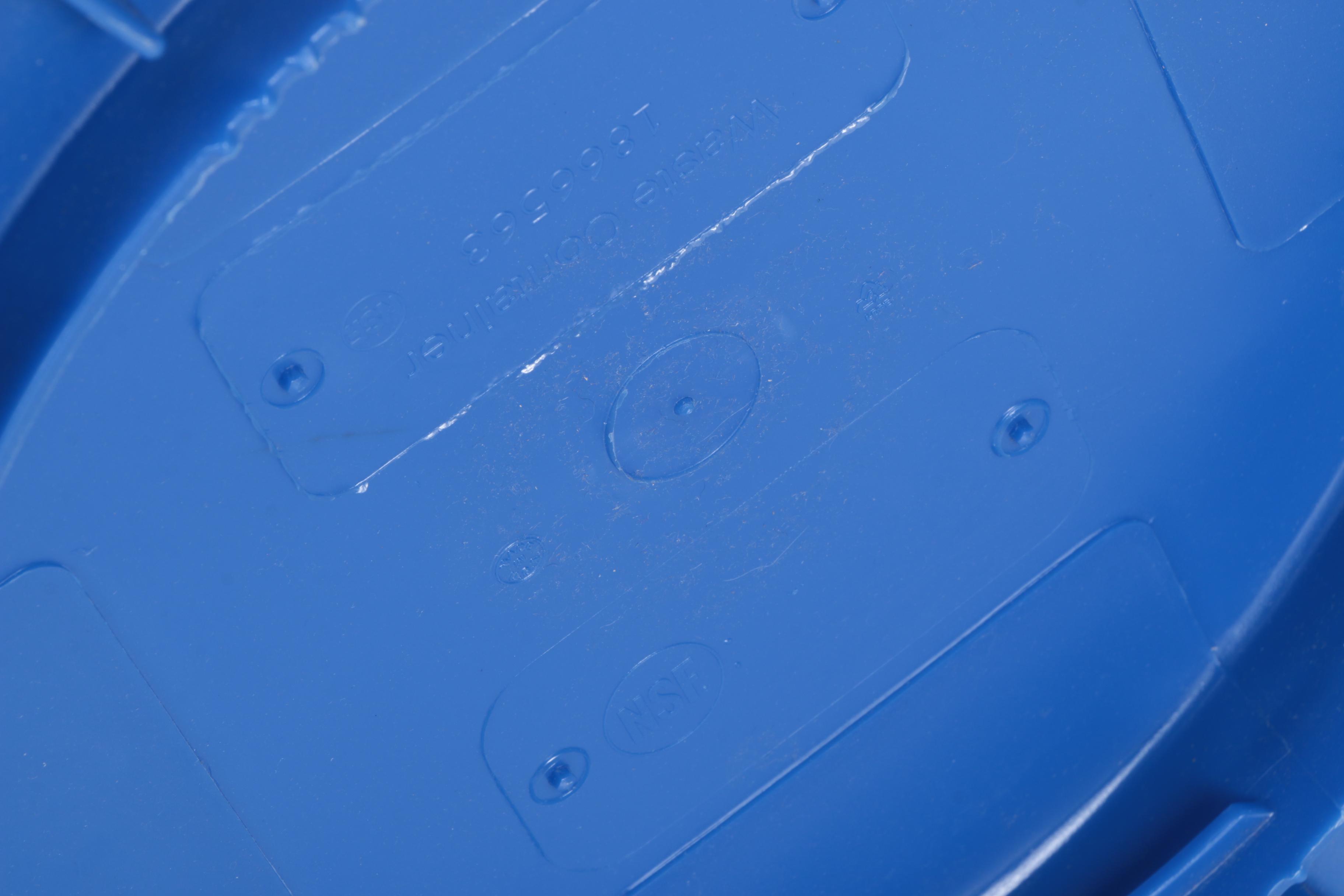 ULINE Industrial Trash Cans