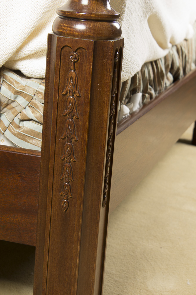 Henredon Queen-Sized Wooden Bed Frame