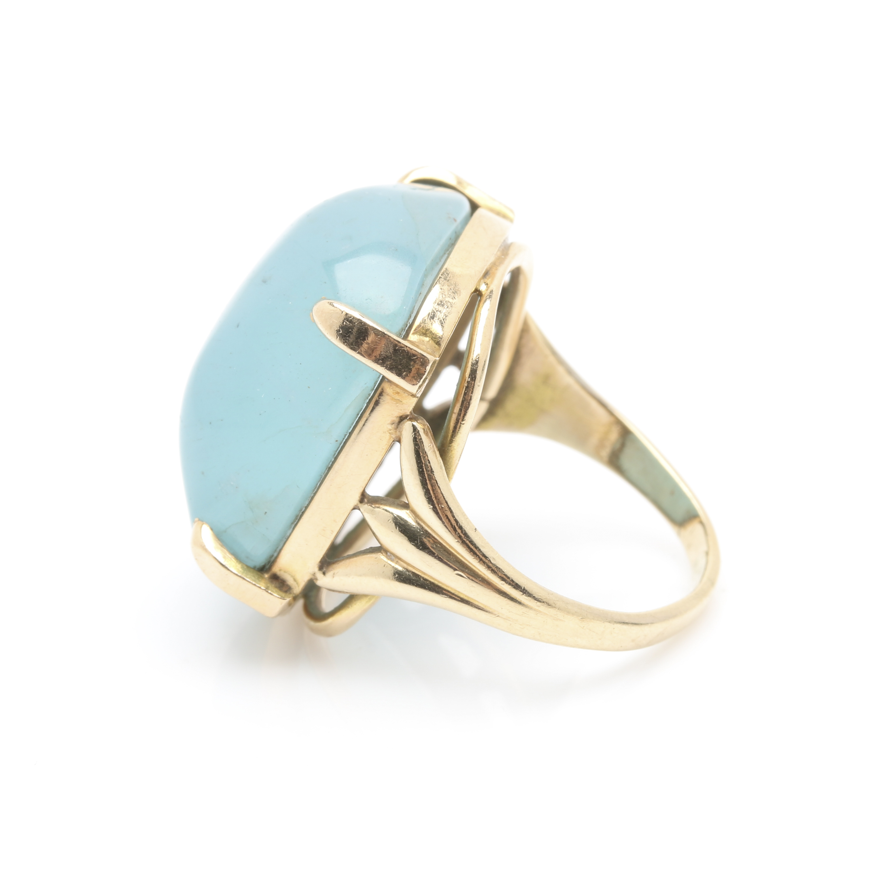 14K Yellow Gold Aquamarine Ring