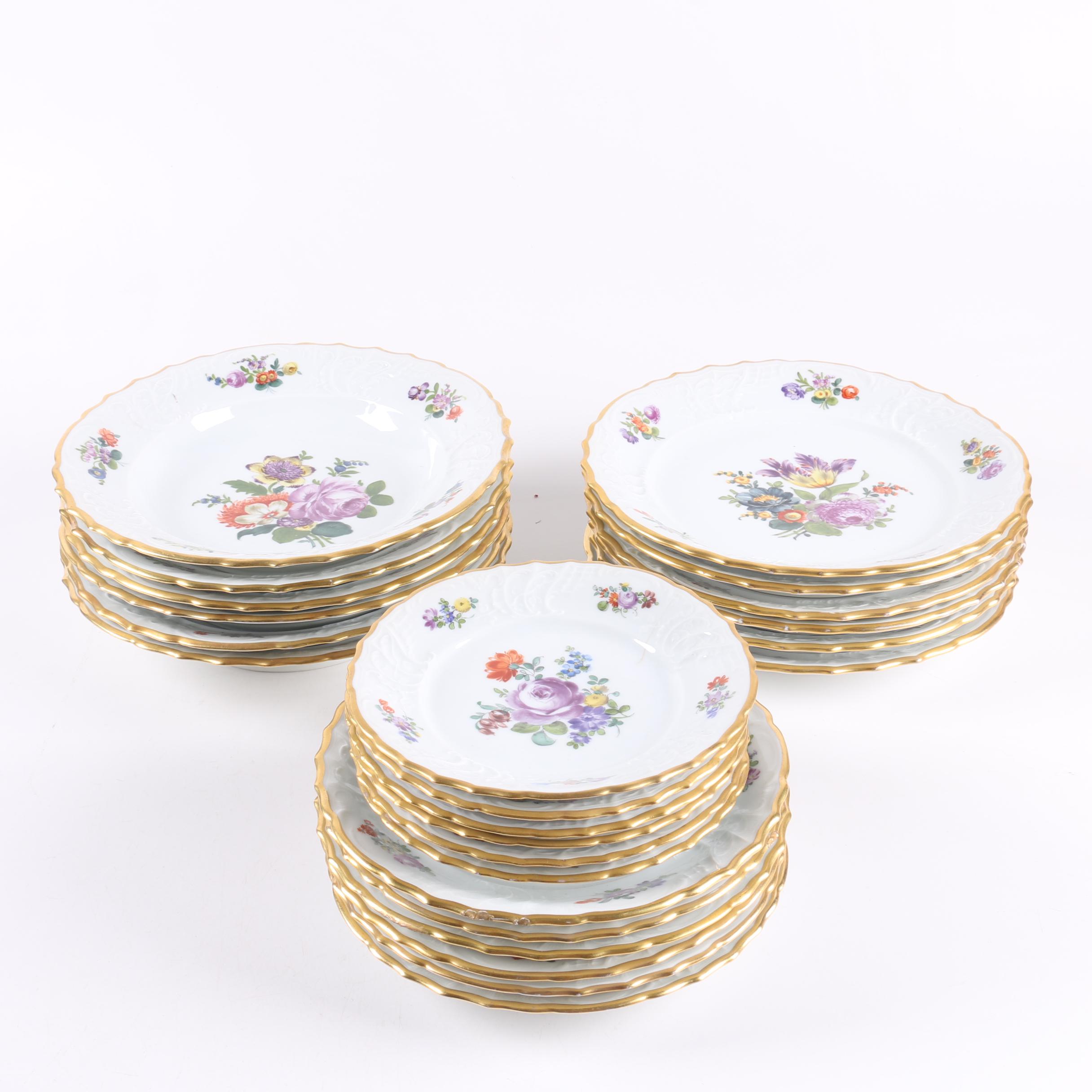 1917-1926 Fraureuth Floral Tableware