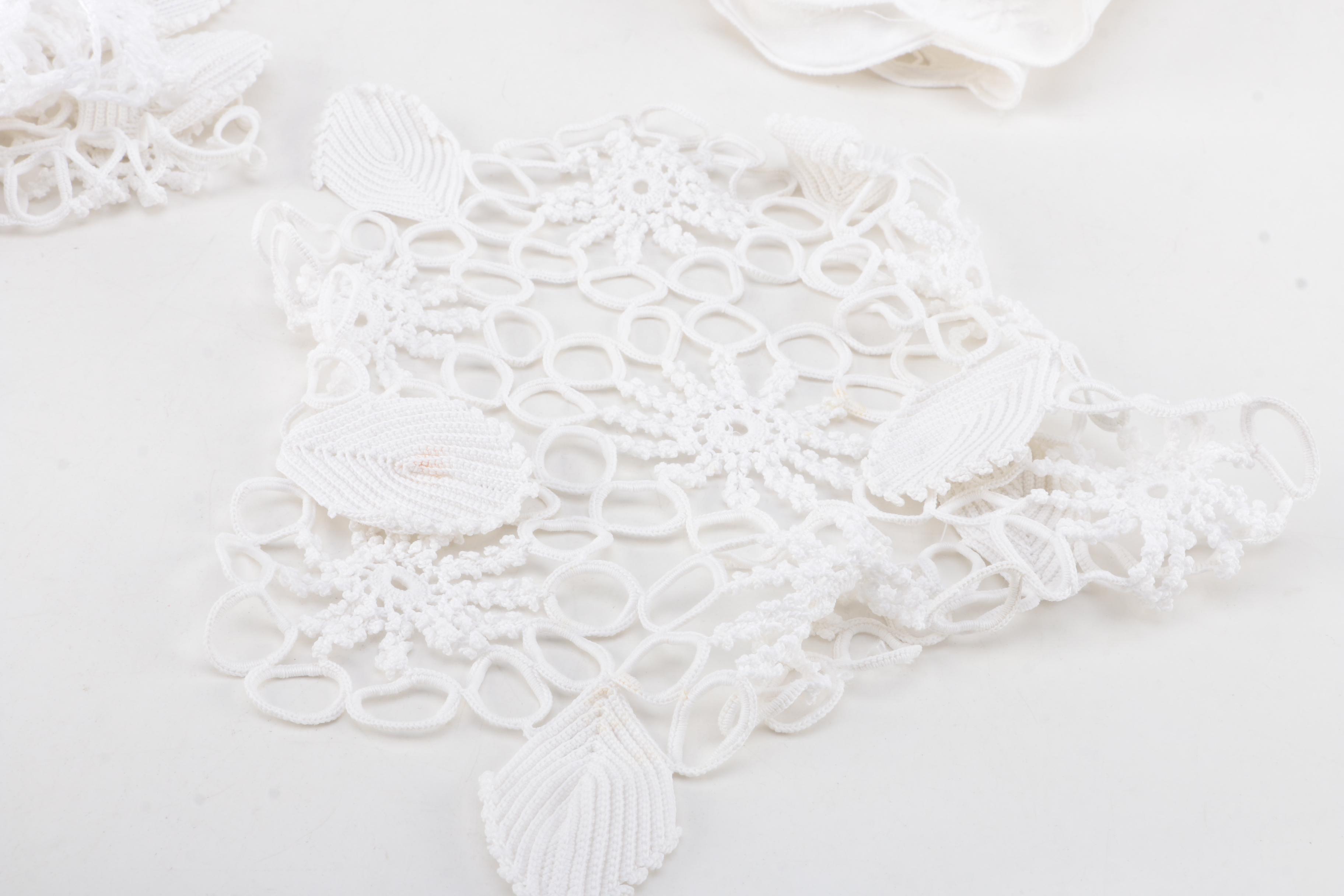 Assorted Vintage Aprons and Linens