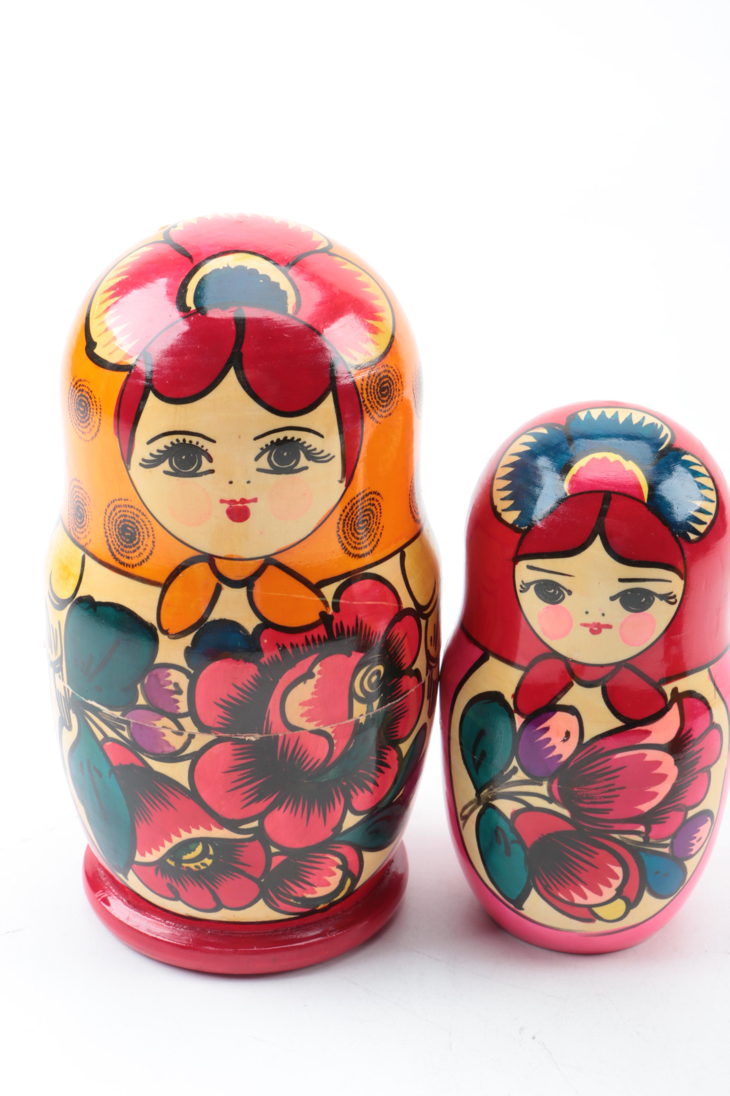 Matryoshka Nesting Doll Set