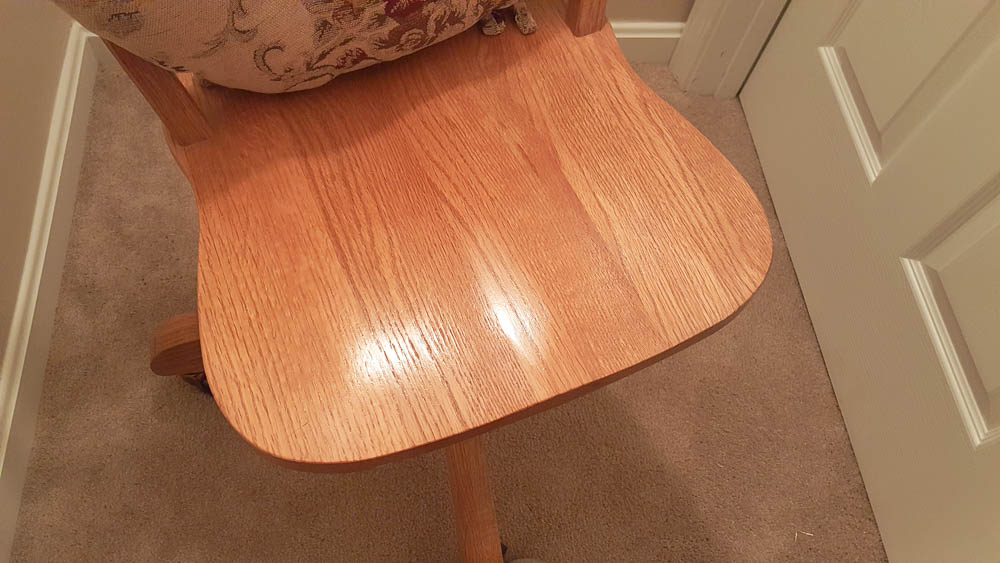 Windsor Style Desk Chair on Casters