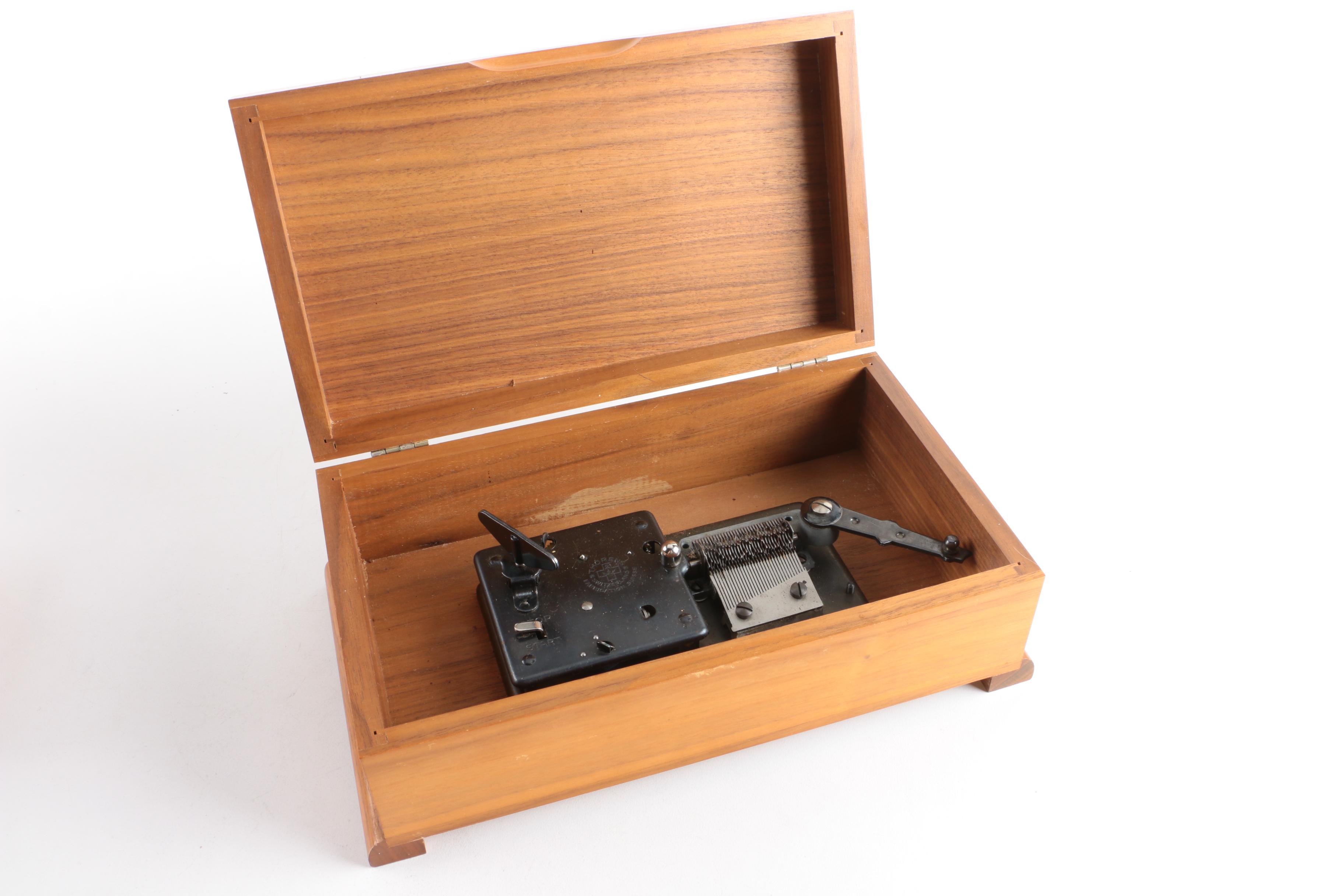 Thorens Swiss Automatic Disc Music Box with Over Thirty Discs