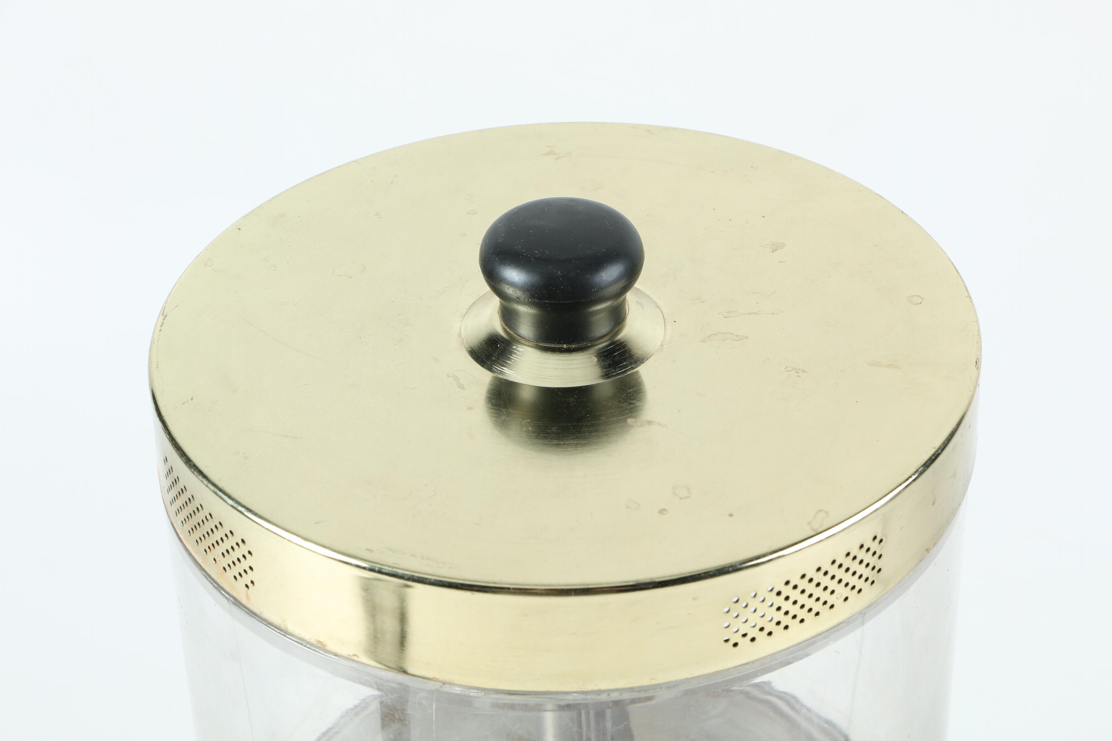 SF Pro Series Hot Chocolate Mixer and Beverage Dispenser