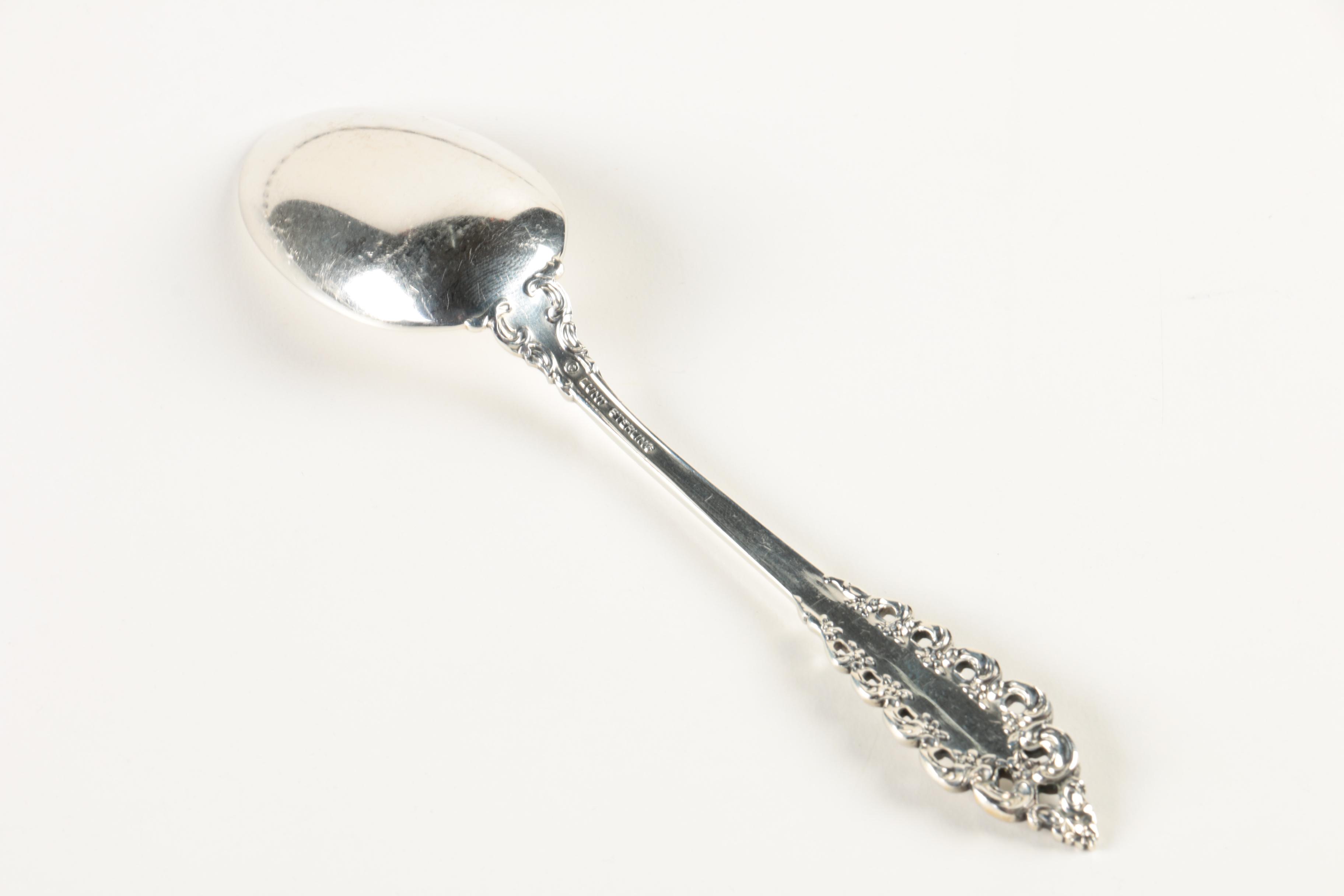 Lunt "Florentine Scroll" Sterling Silver Flatware Set