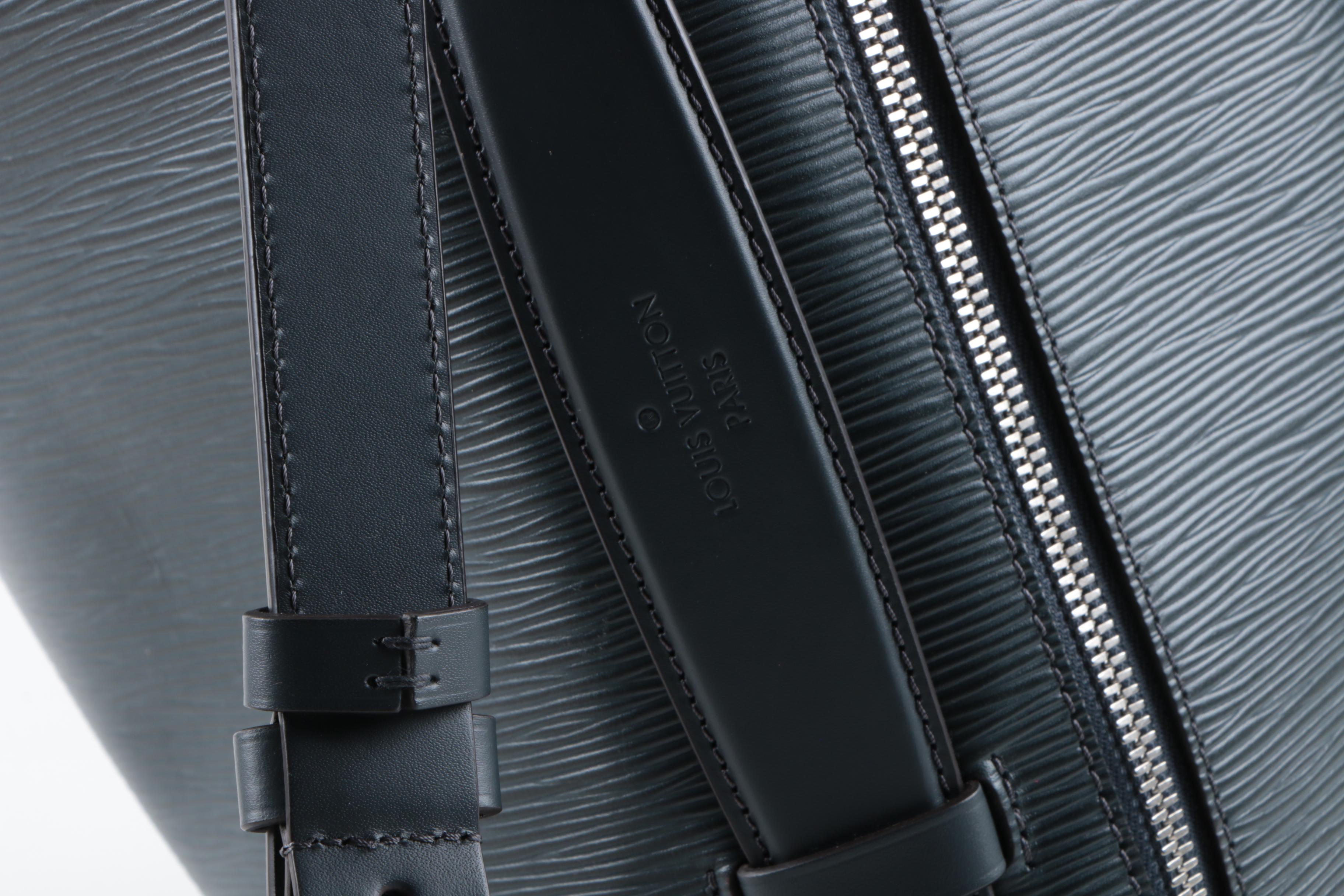 Limited Edition Louis Vuitton Epi Noé Marin Bag and Wallet