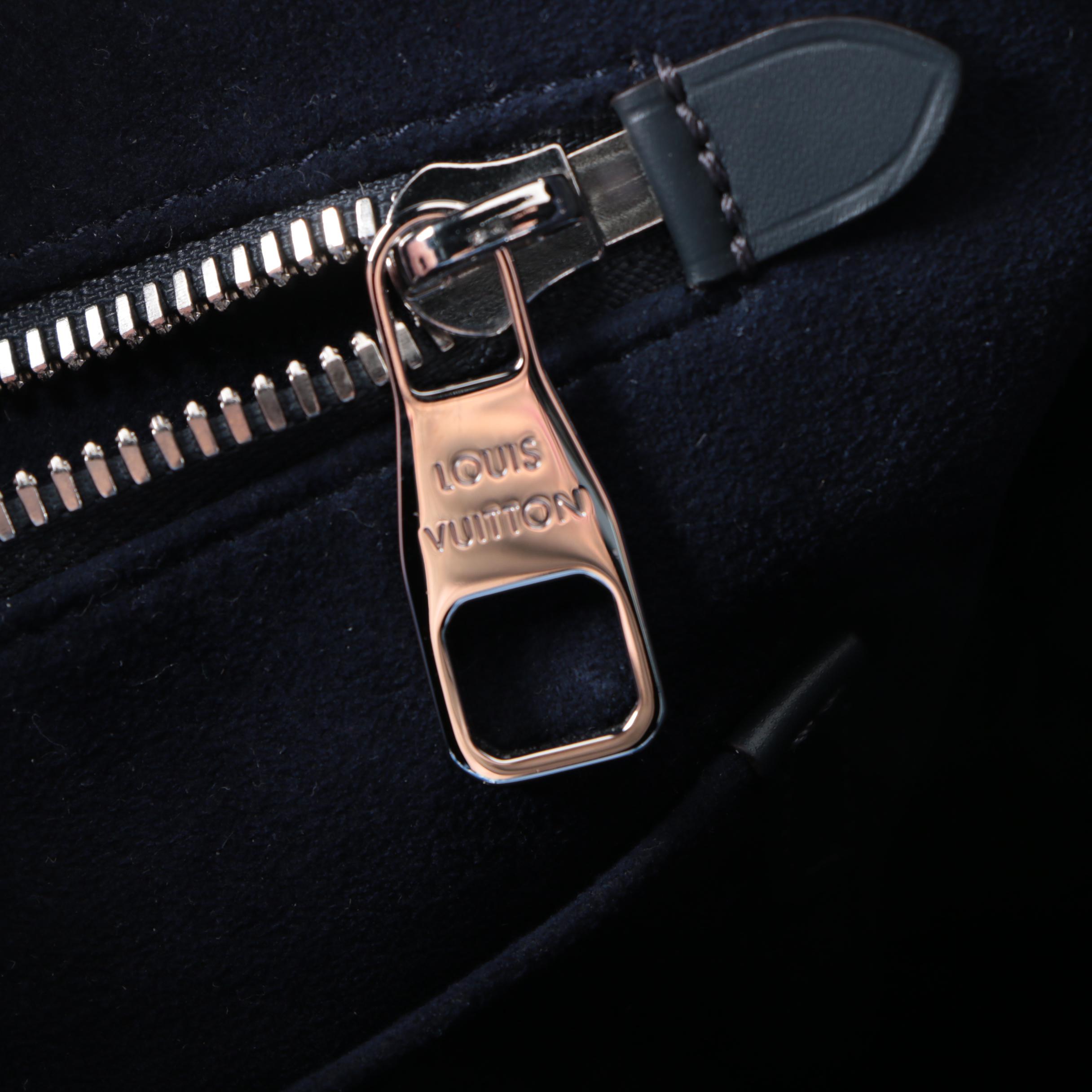 Limited Edition Louis Vuitton Epi Noé Marin Bag and Wallet