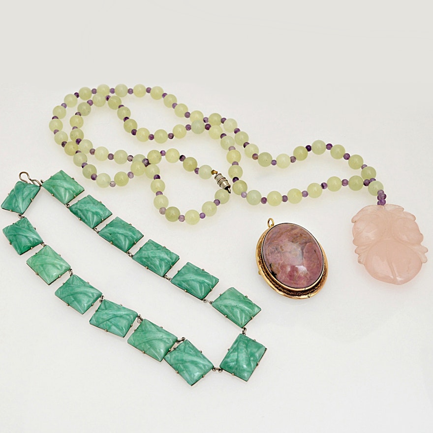 Pendants and Necklaces in Rose Quartz, Amethyst, Rhodonite, Bowenite and Glass