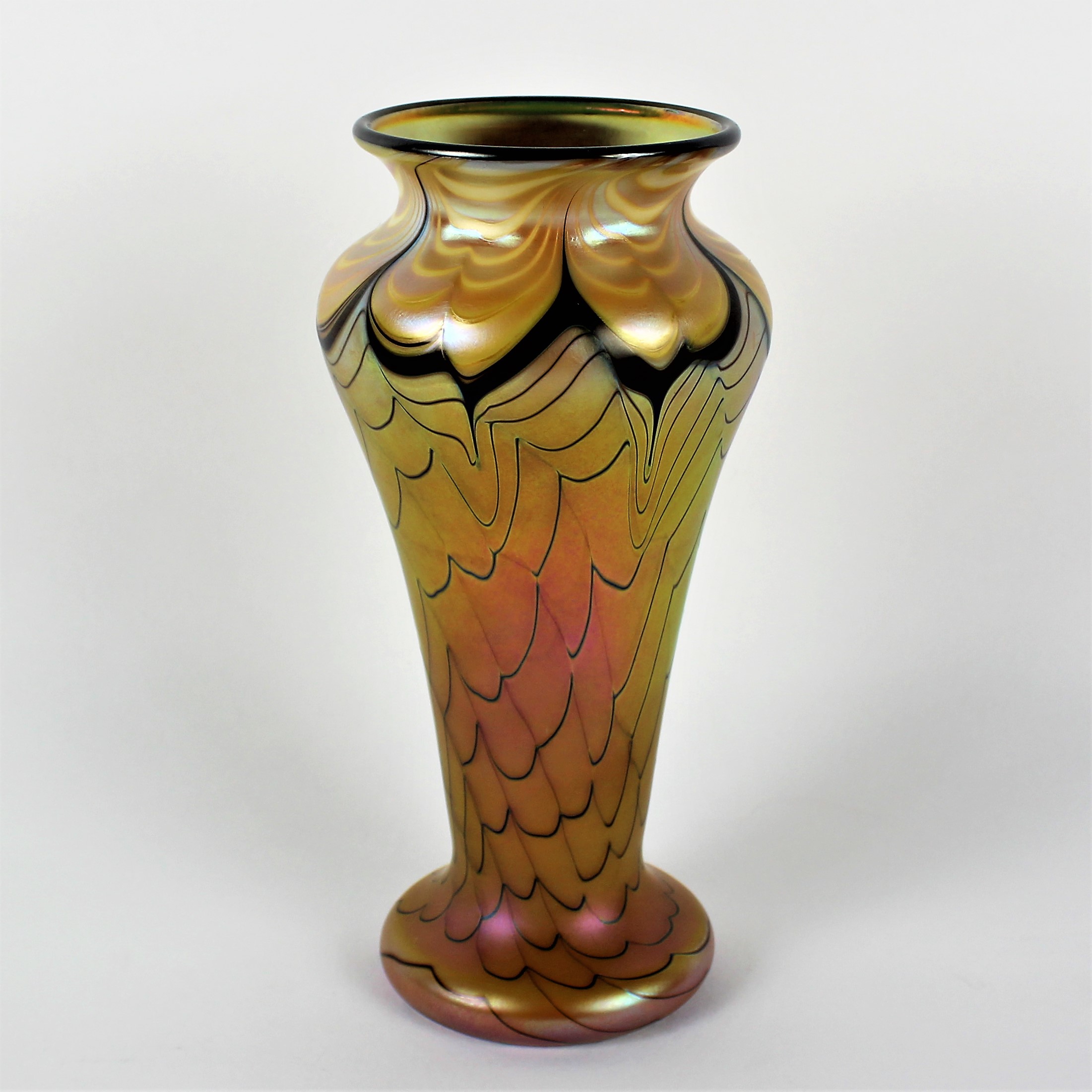 Orient and Flume Art Glass Iridescent Vase