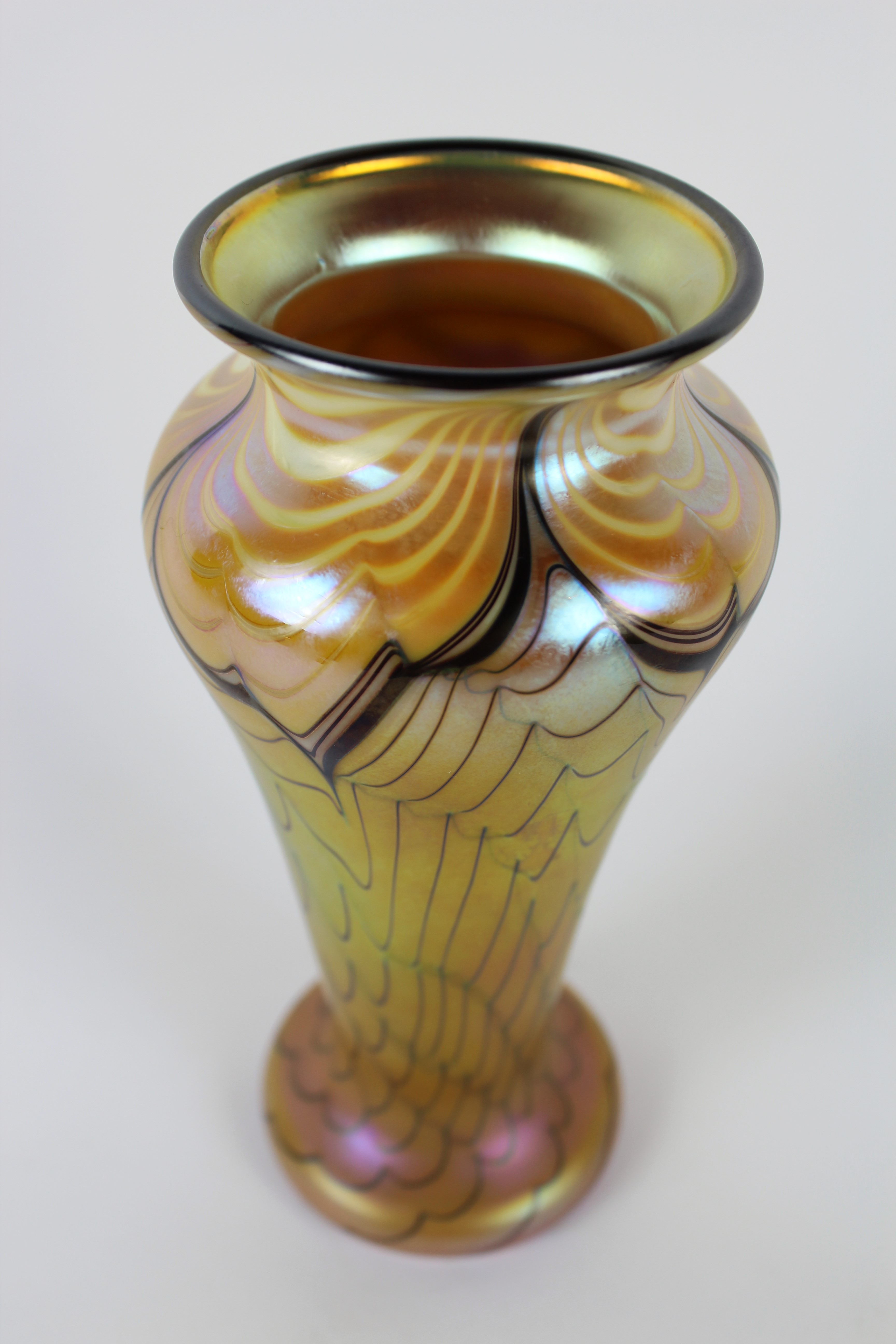 Orient and Flume Art Glass Iridescent Vase