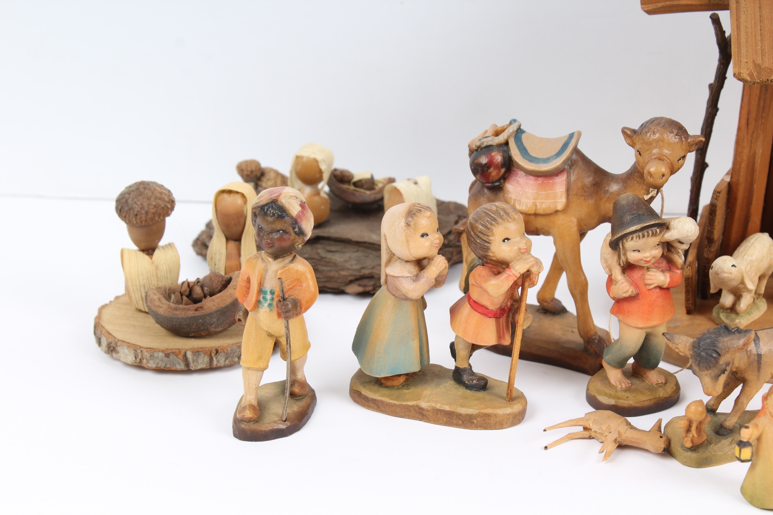 ANRI Carved Nativity Set