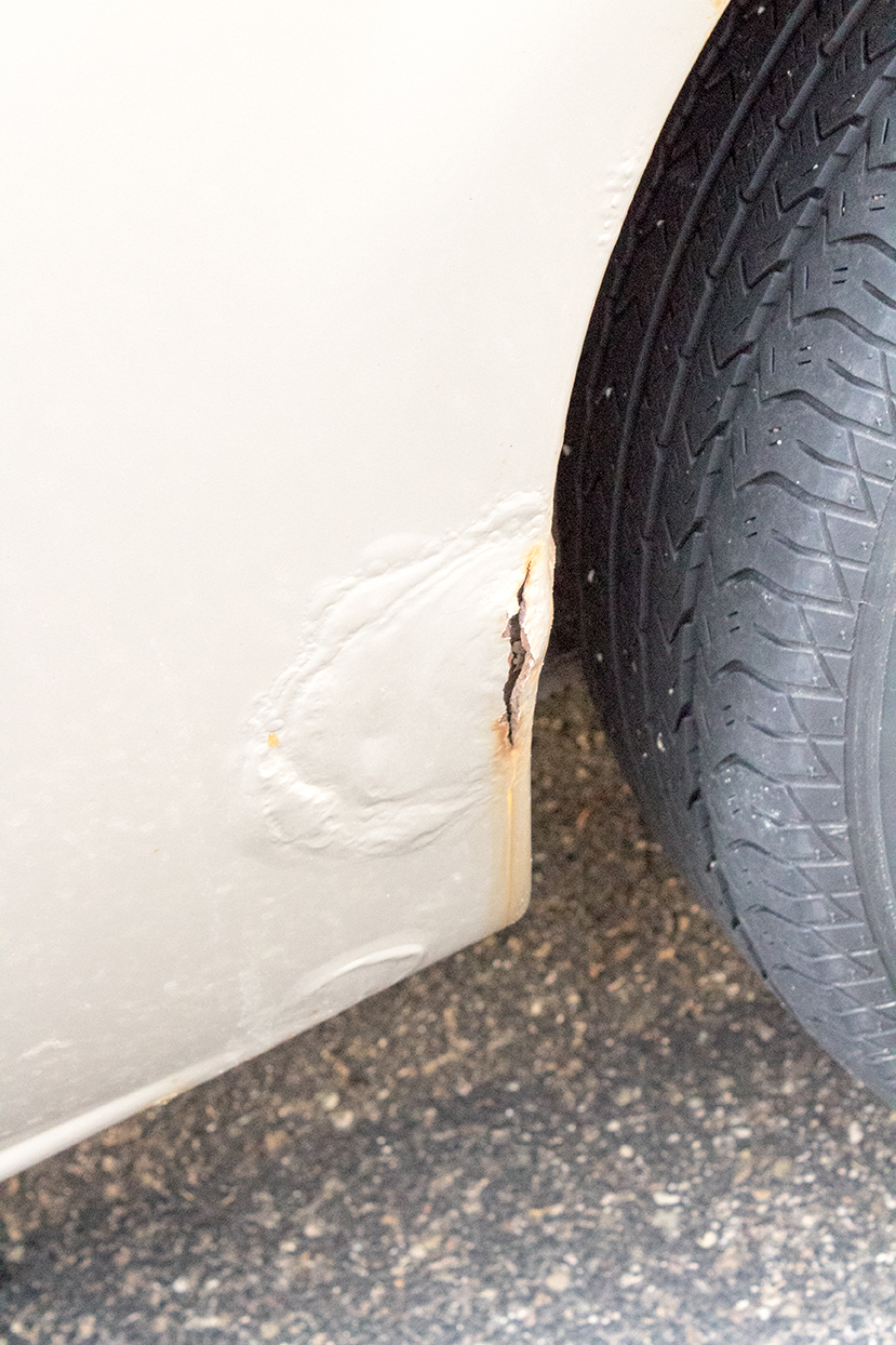 2005 Chrysler Town and Country Touring Minivan