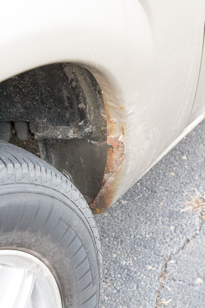 2005 Chrysler Town and Country Touring Minivan