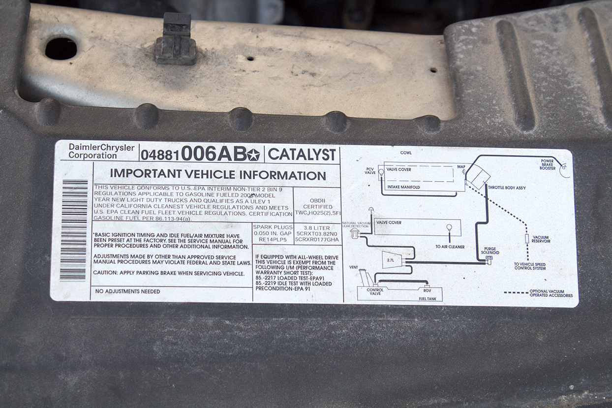2005 Chrysler Town and Country Touring Minivan