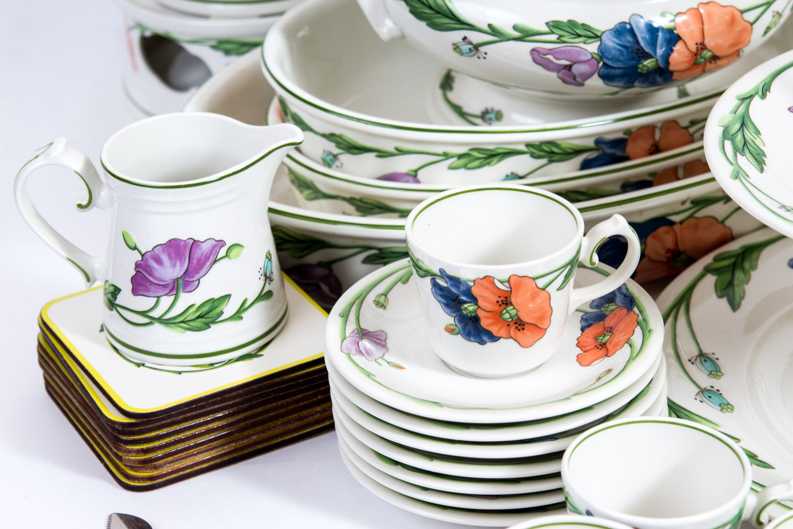 Villeroy & Boch 'Amapola' Tableware