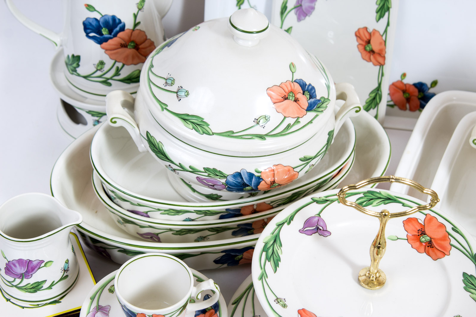 Villeroy & Boch 'Amapola' Tableware