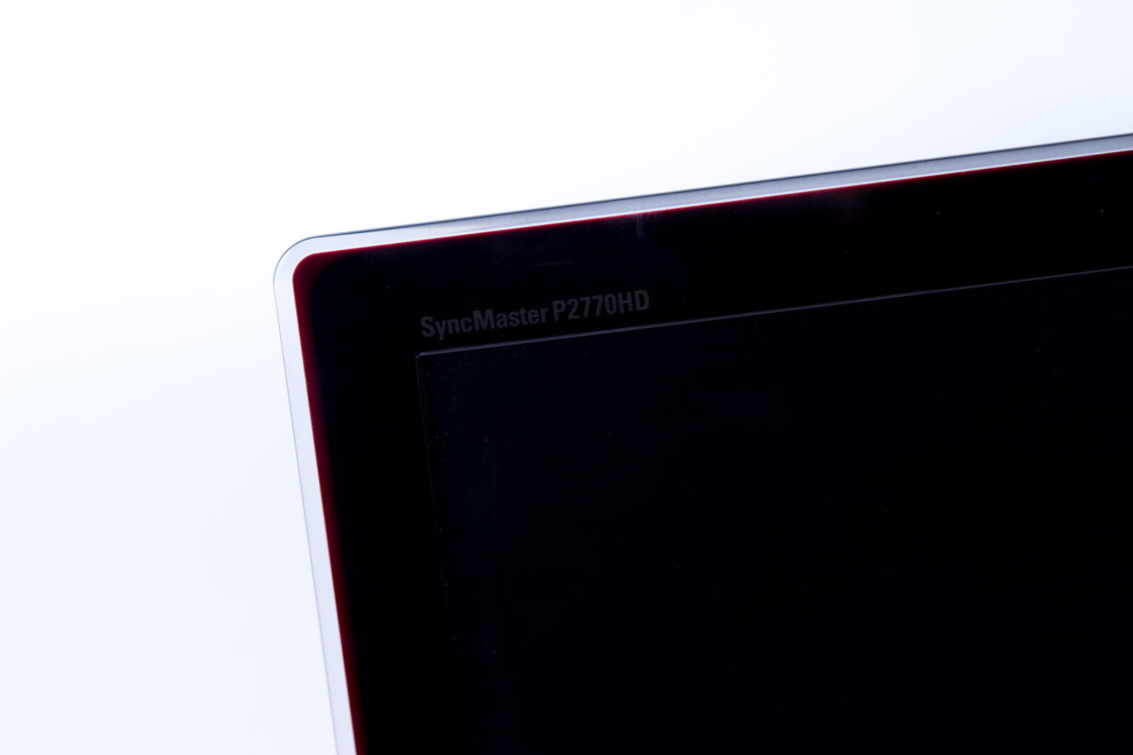 Samsung SyncMaster P2770HD Television