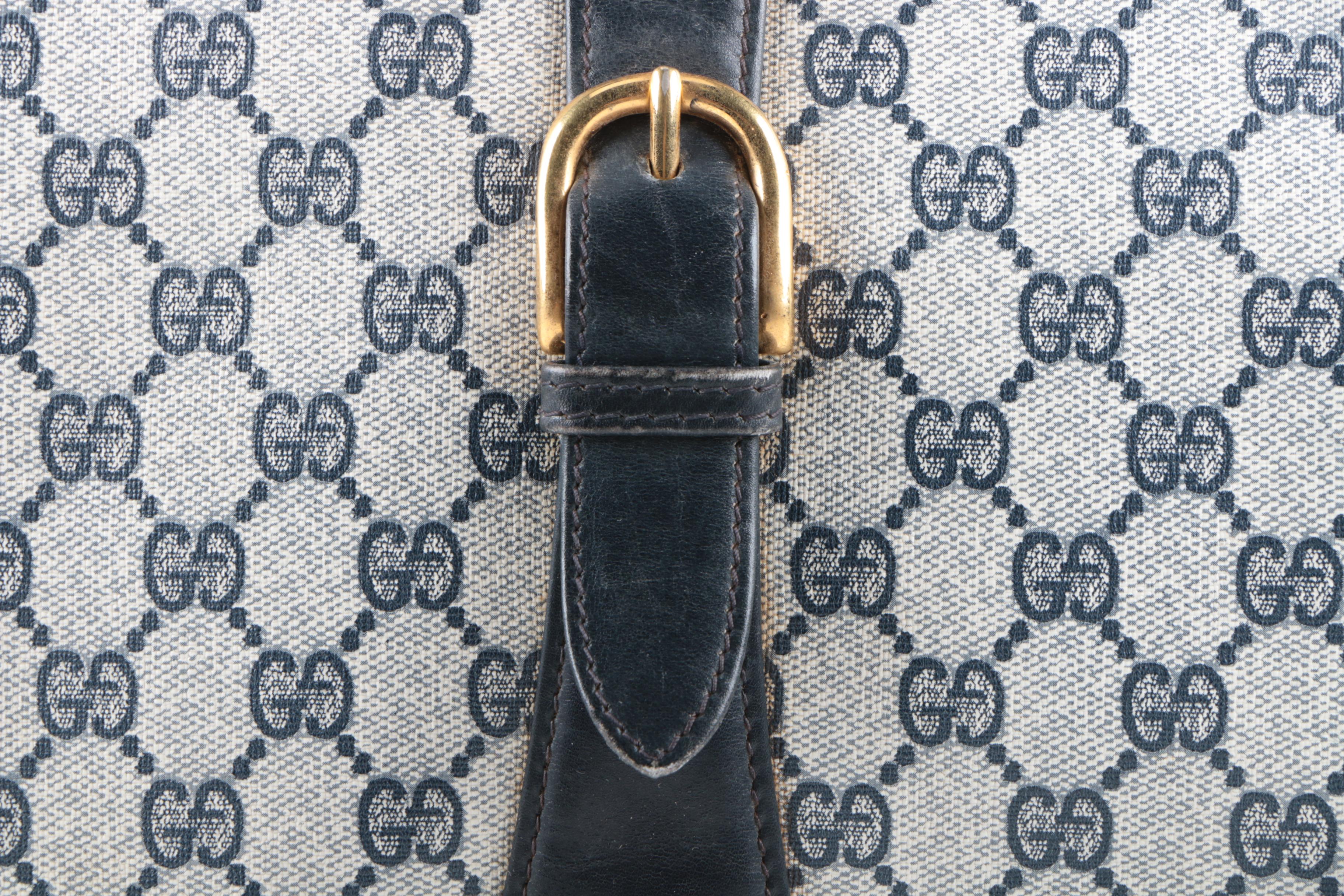 Vintage Gucci GG Supreme Canvas Bag