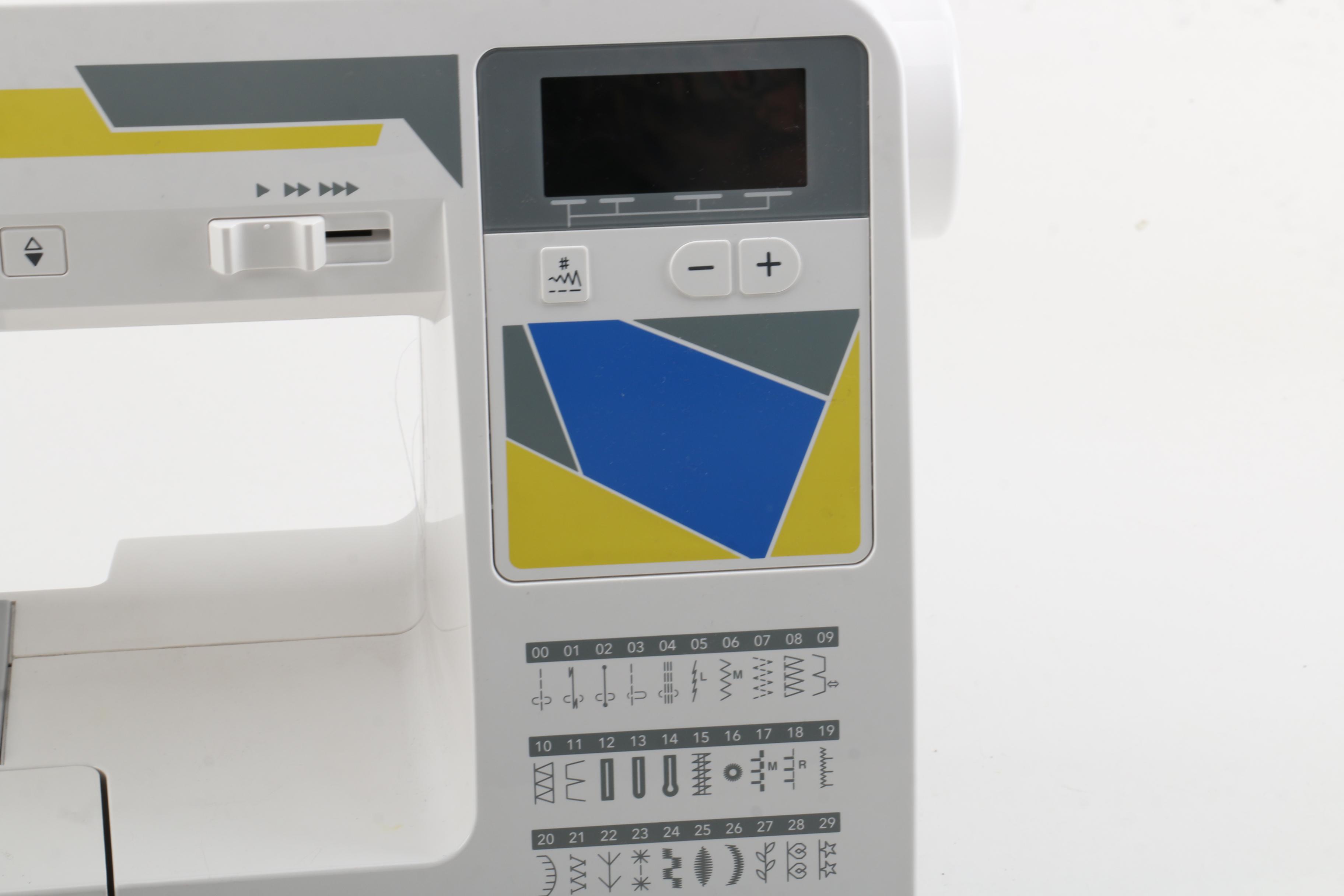 Janome Model 811 Sewing Machine