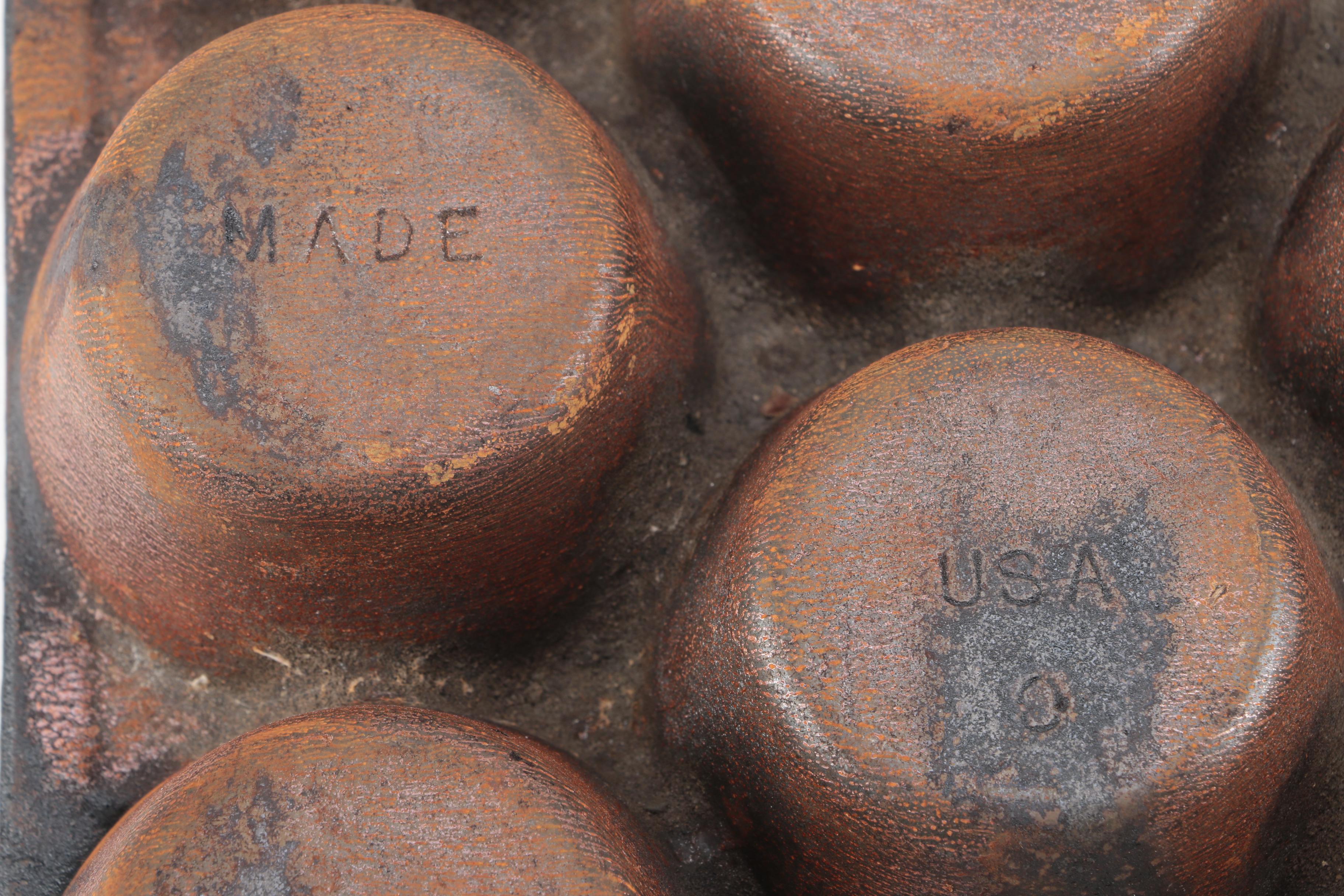 Cast Iron Muffin Pan