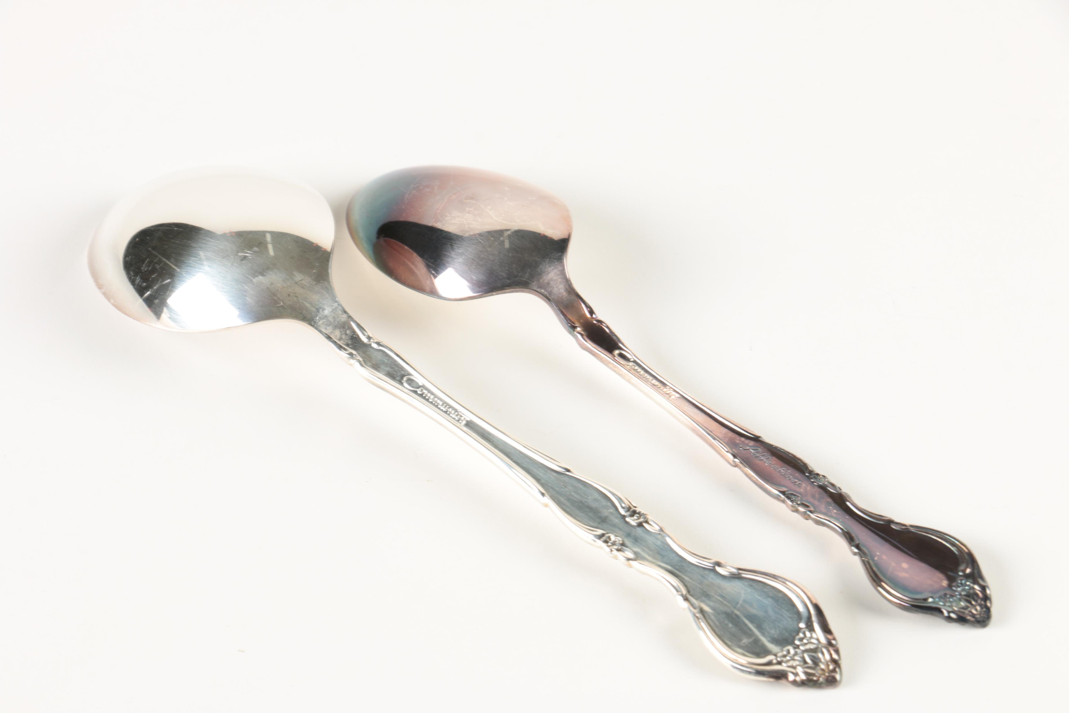 Oneida Community "Affection" Silver Plate Flatware Set