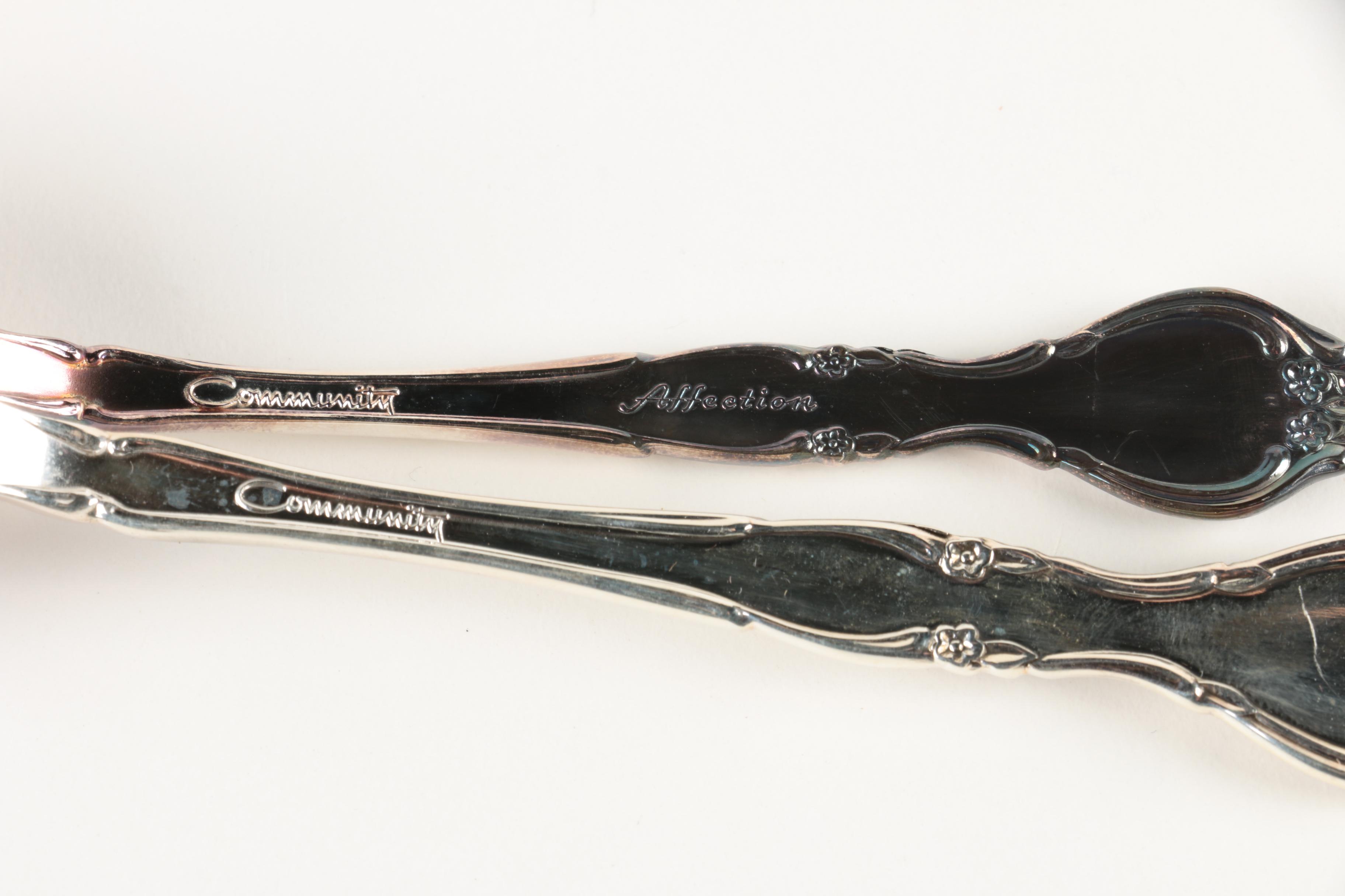 Oneida Community "Affection" Silver Plate Flatware Set