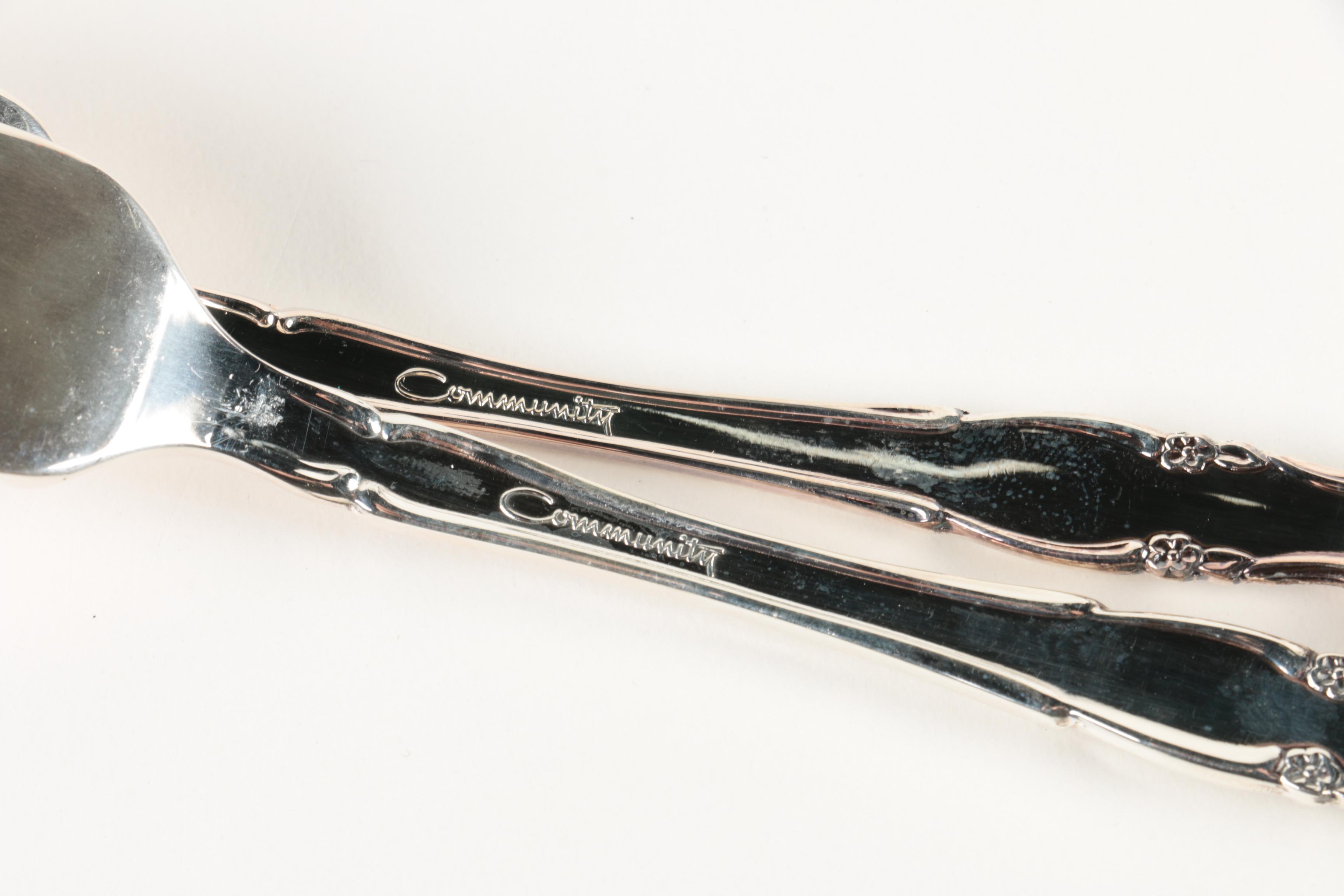 Oneida Community "Affection" Silver Plate Flatware Set