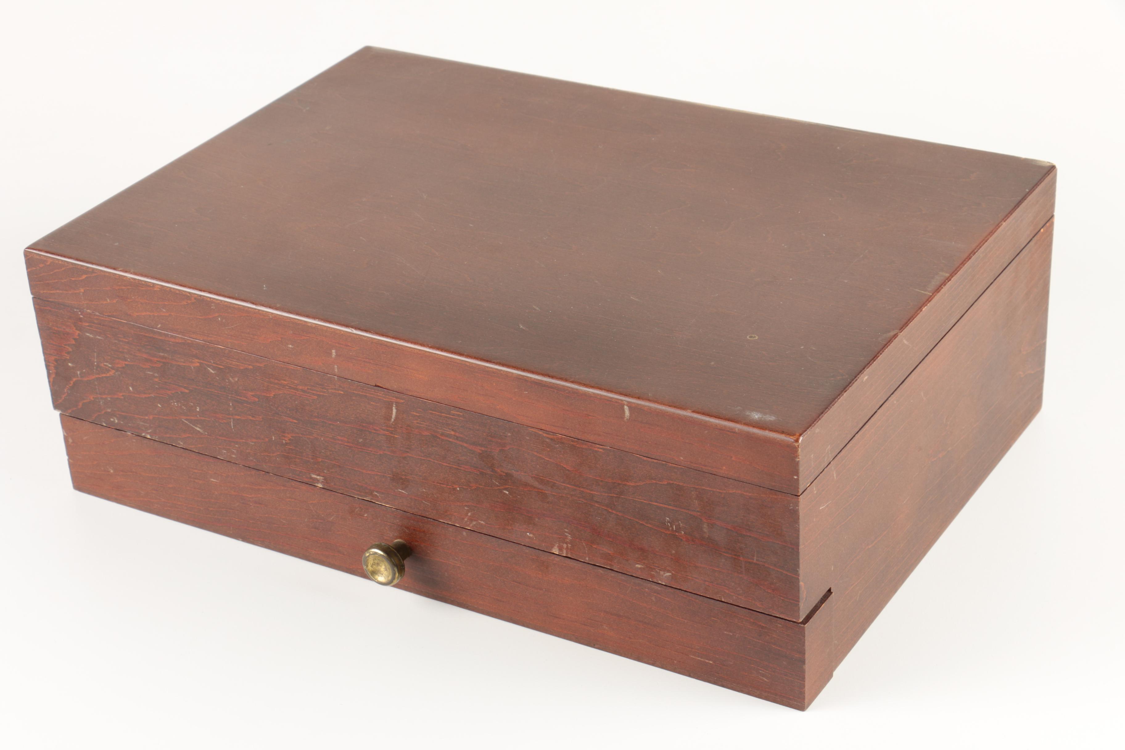 Oneida Community "Affection" Silver Plate Flatware Set