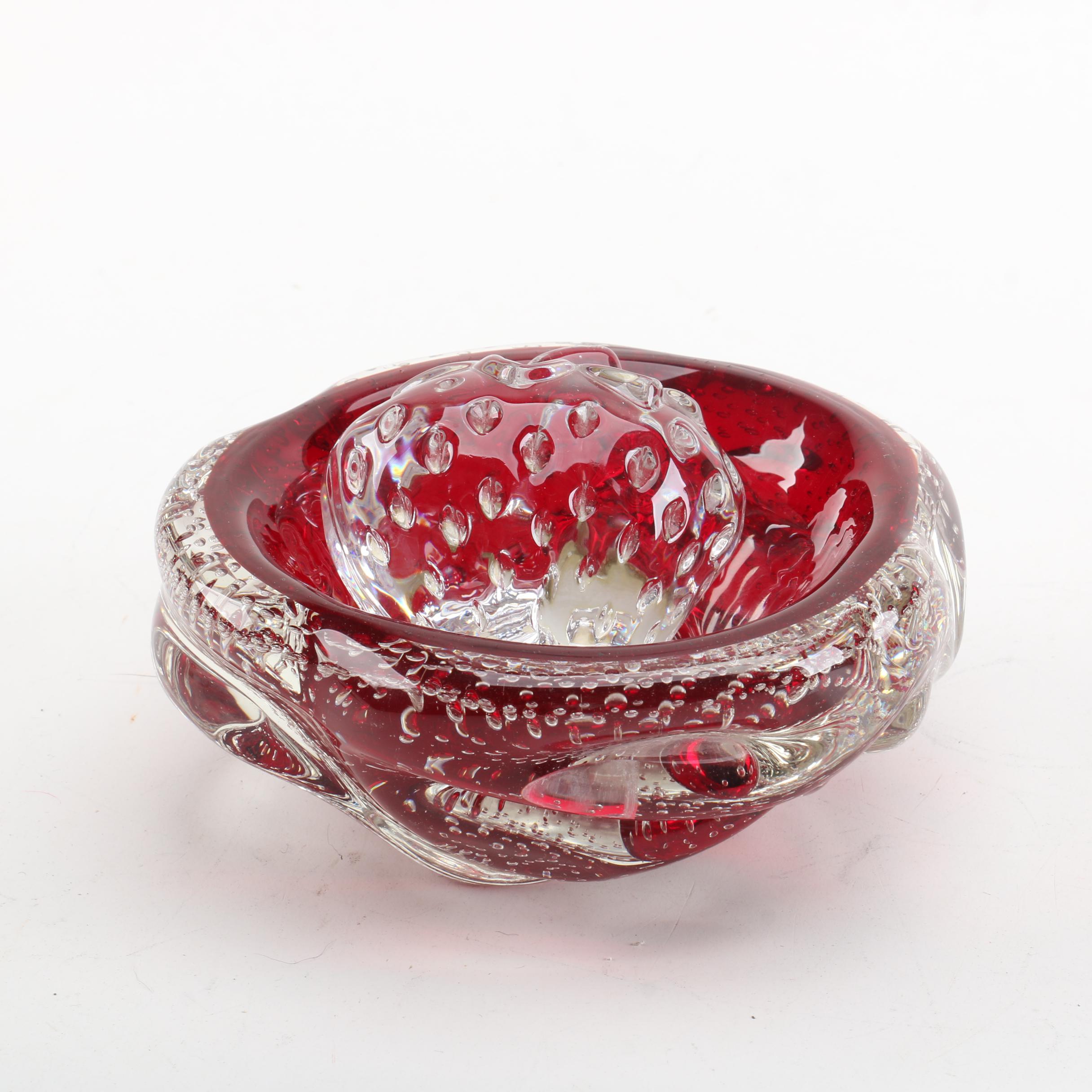 Murano Seguso Style Ash Receiver with Crystal Strawberry