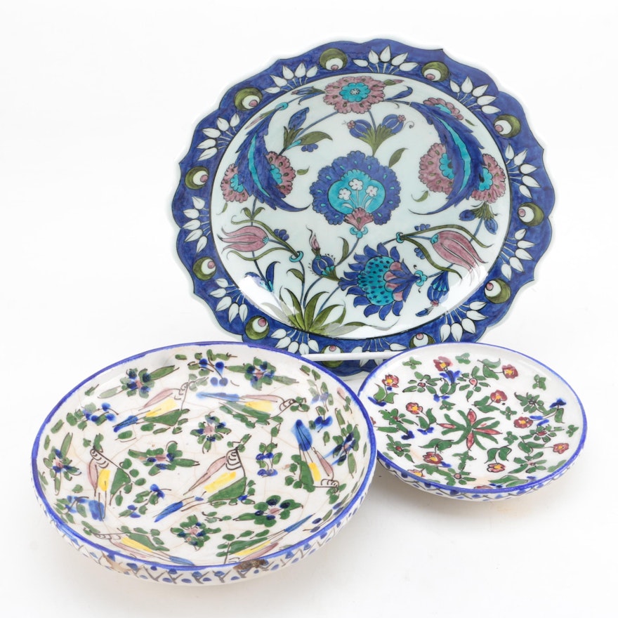 Pottery Tableware Featuring Signed Ibrahim Kuslu Turkish Pottery Plate