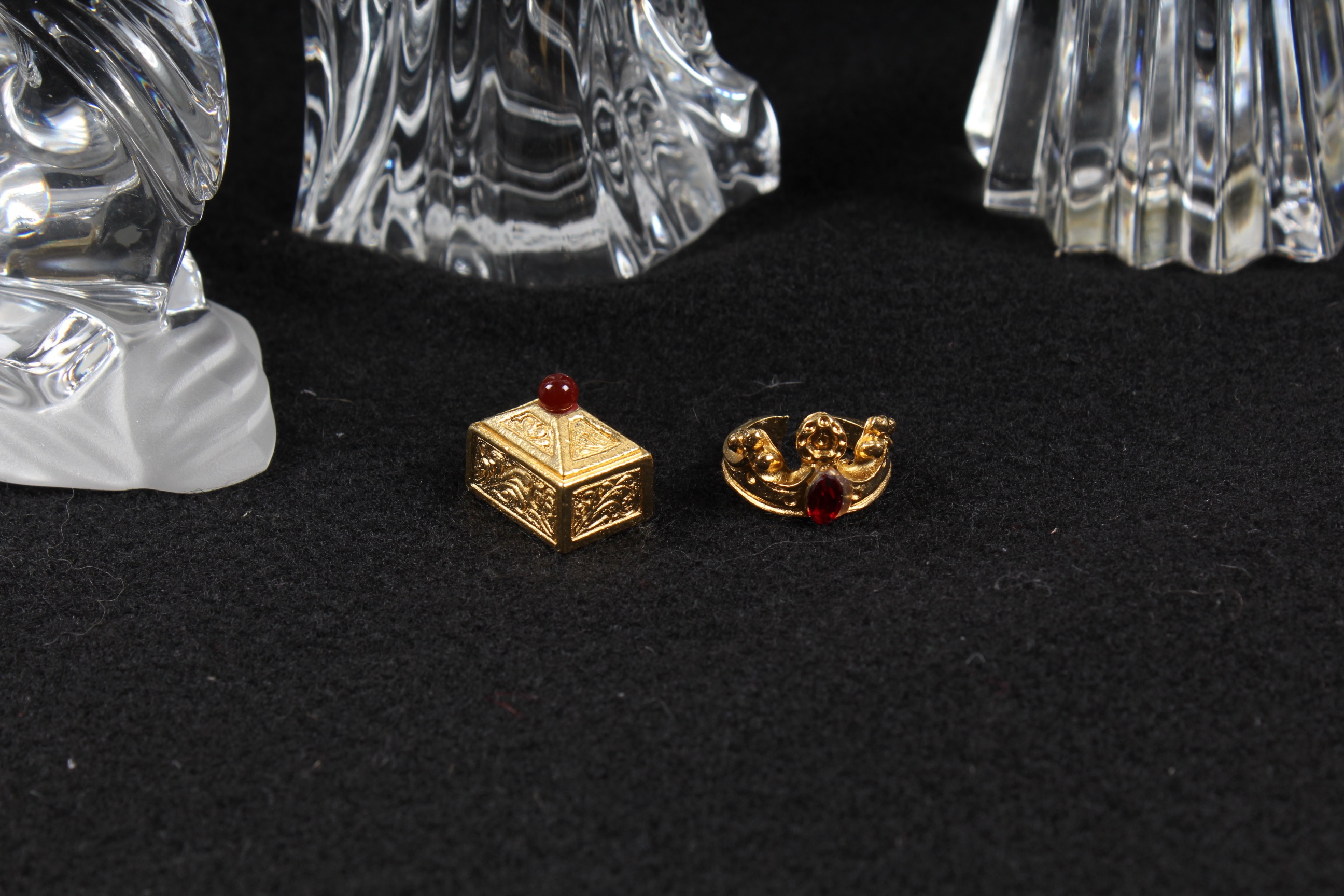 Gorham Crystal Holiday Decoration