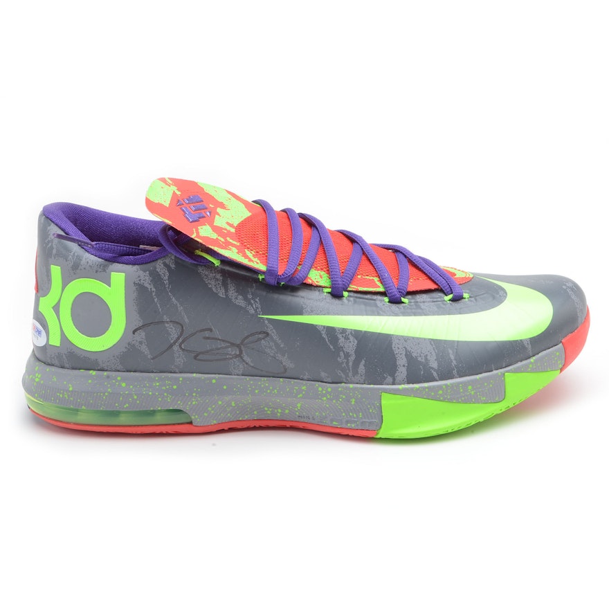 Kevin Durant Signed Nike Shoe  COA