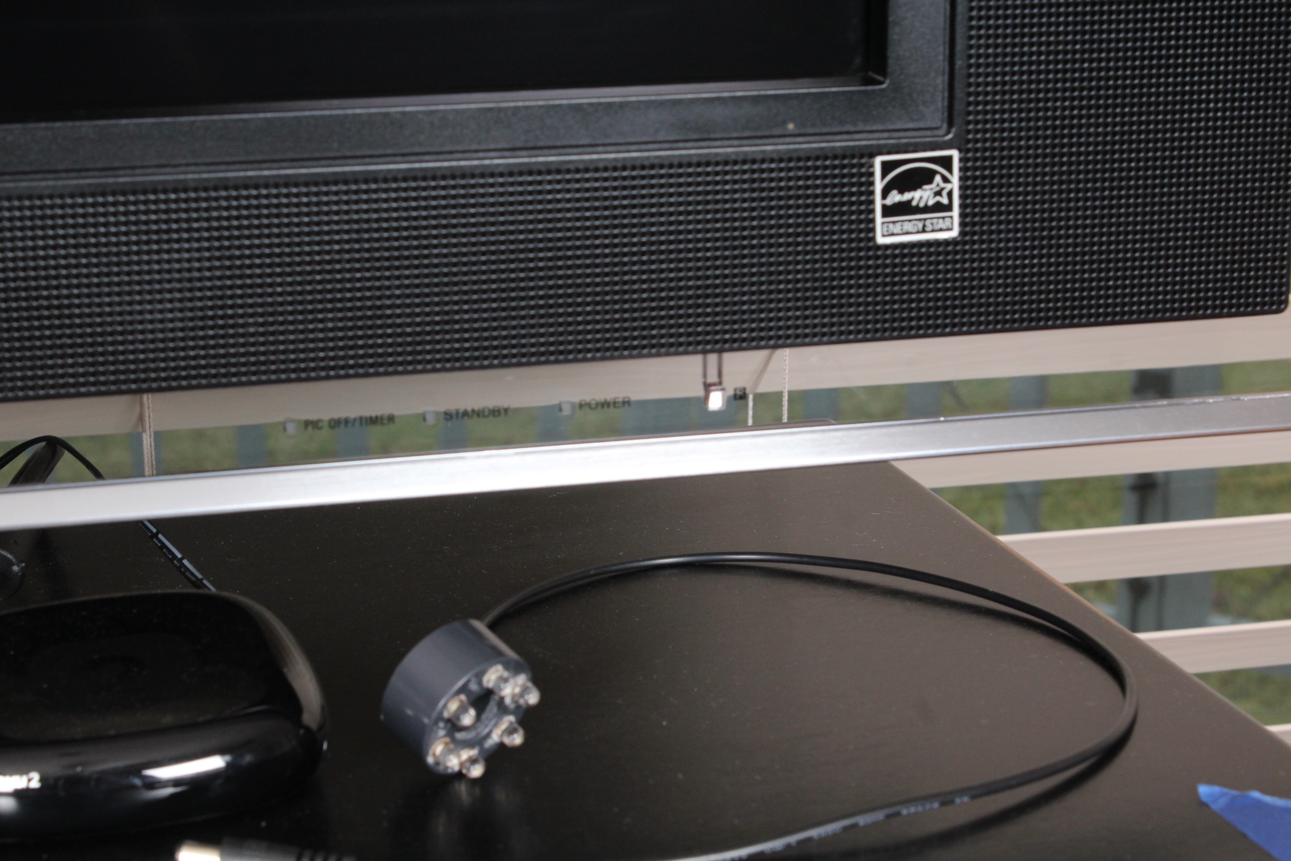 Sony KDL-52XBR4 Television