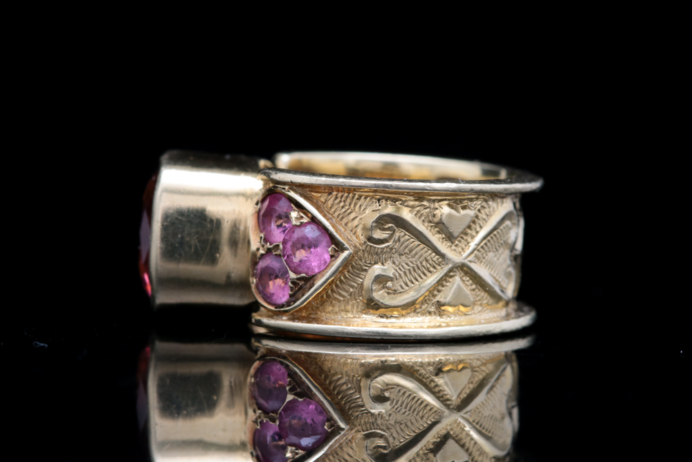 18K Yellow Gold and Tourmaline Ring