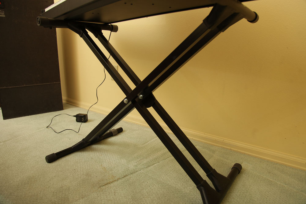 Yamaha P-80 Electric Piano with Folding Stand