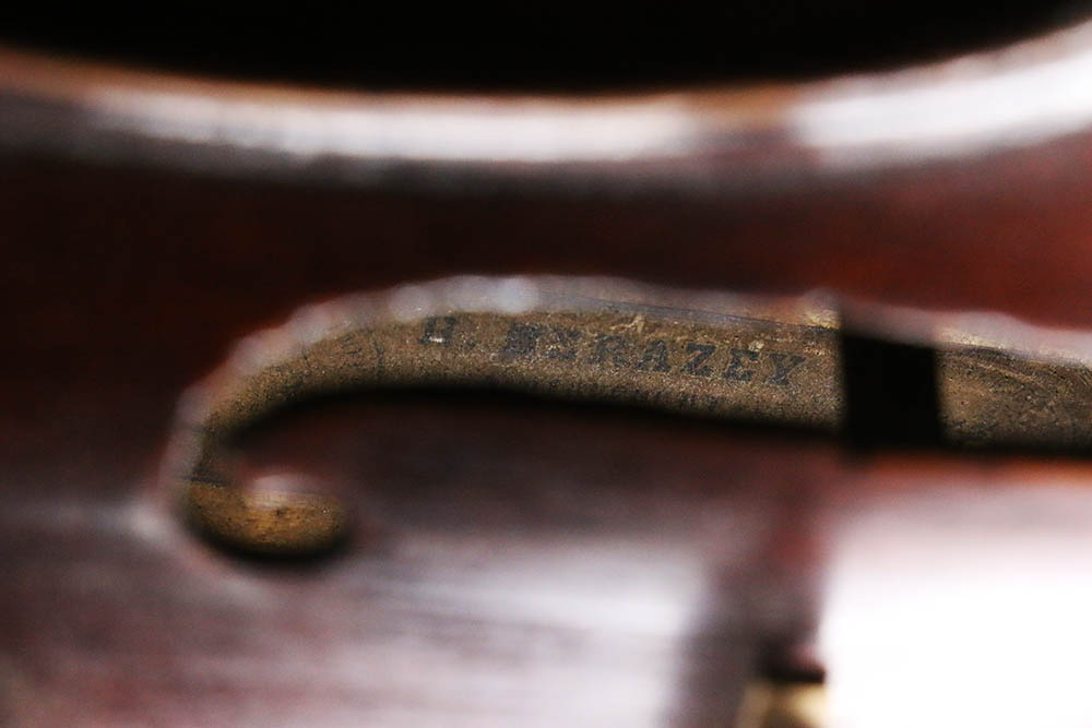 Antique "Head Fiddle" Violin after Derazey and Duiffopruggar