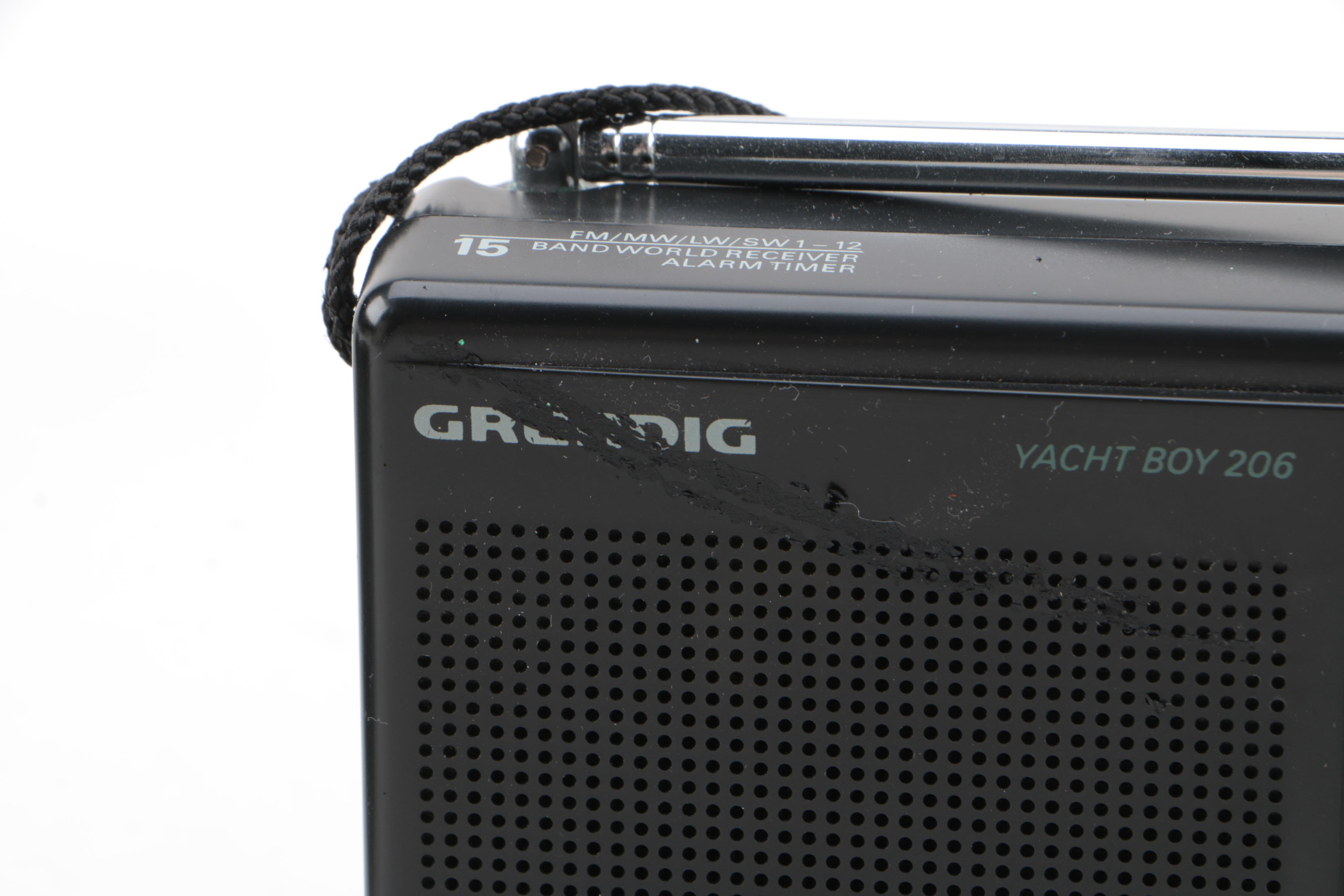 Grundig Yacht Boy 206 FM Radio