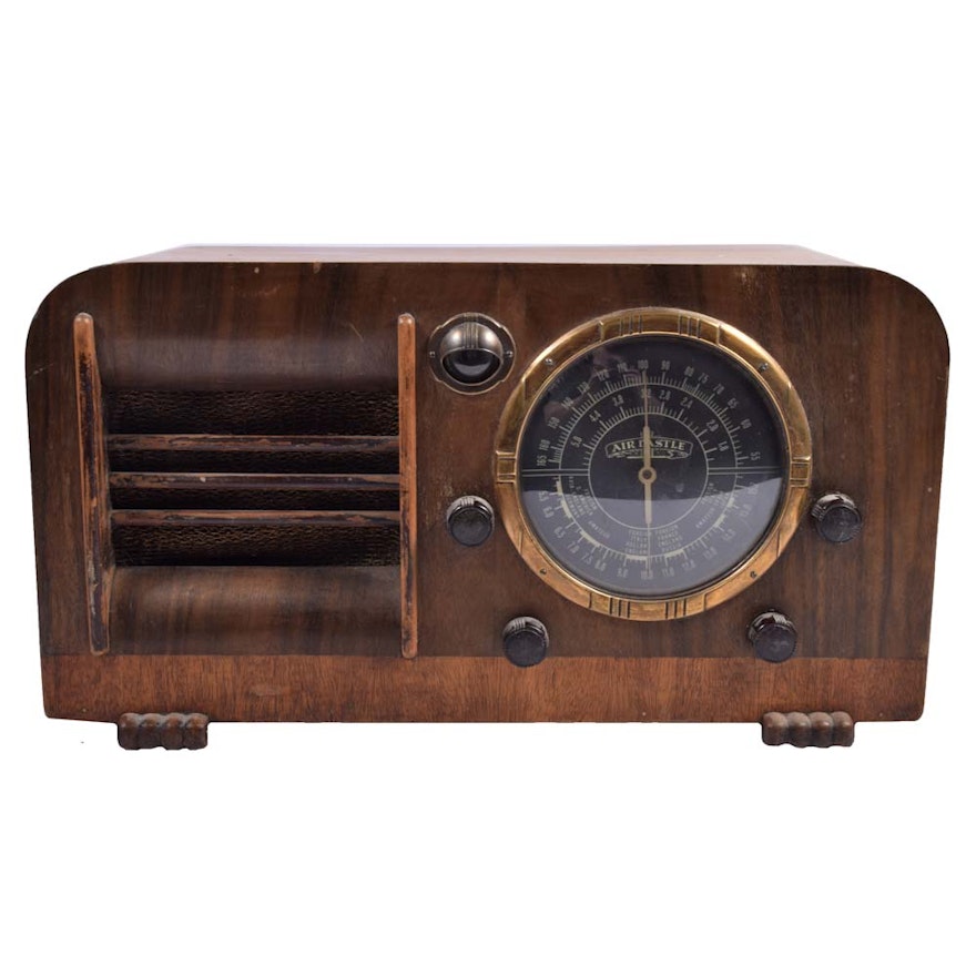 Vintage Air Castle Radio