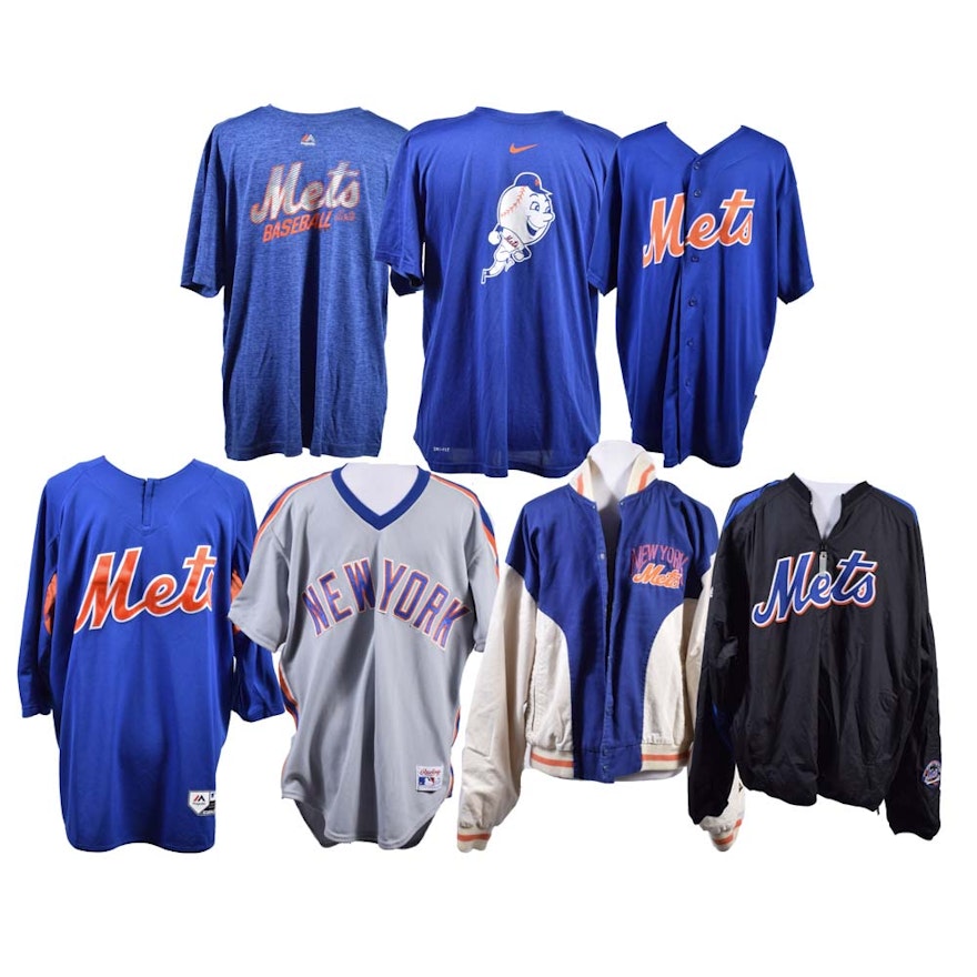 Collection of Men's New York Mets Clothing