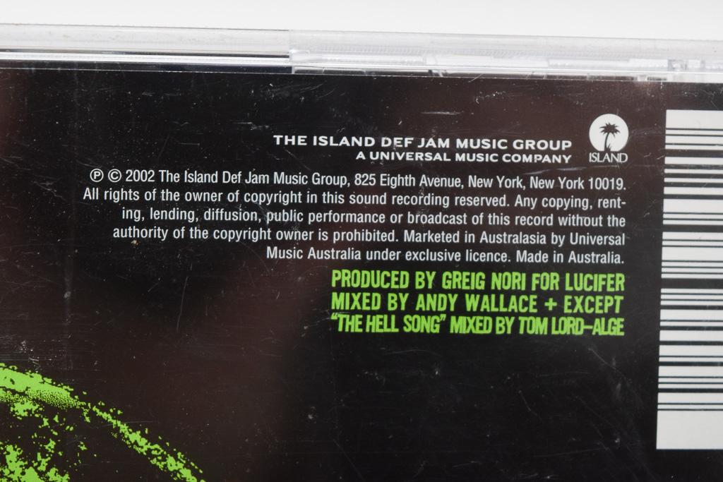 Autographed Sum 41 "Does This Look Infected?" CD