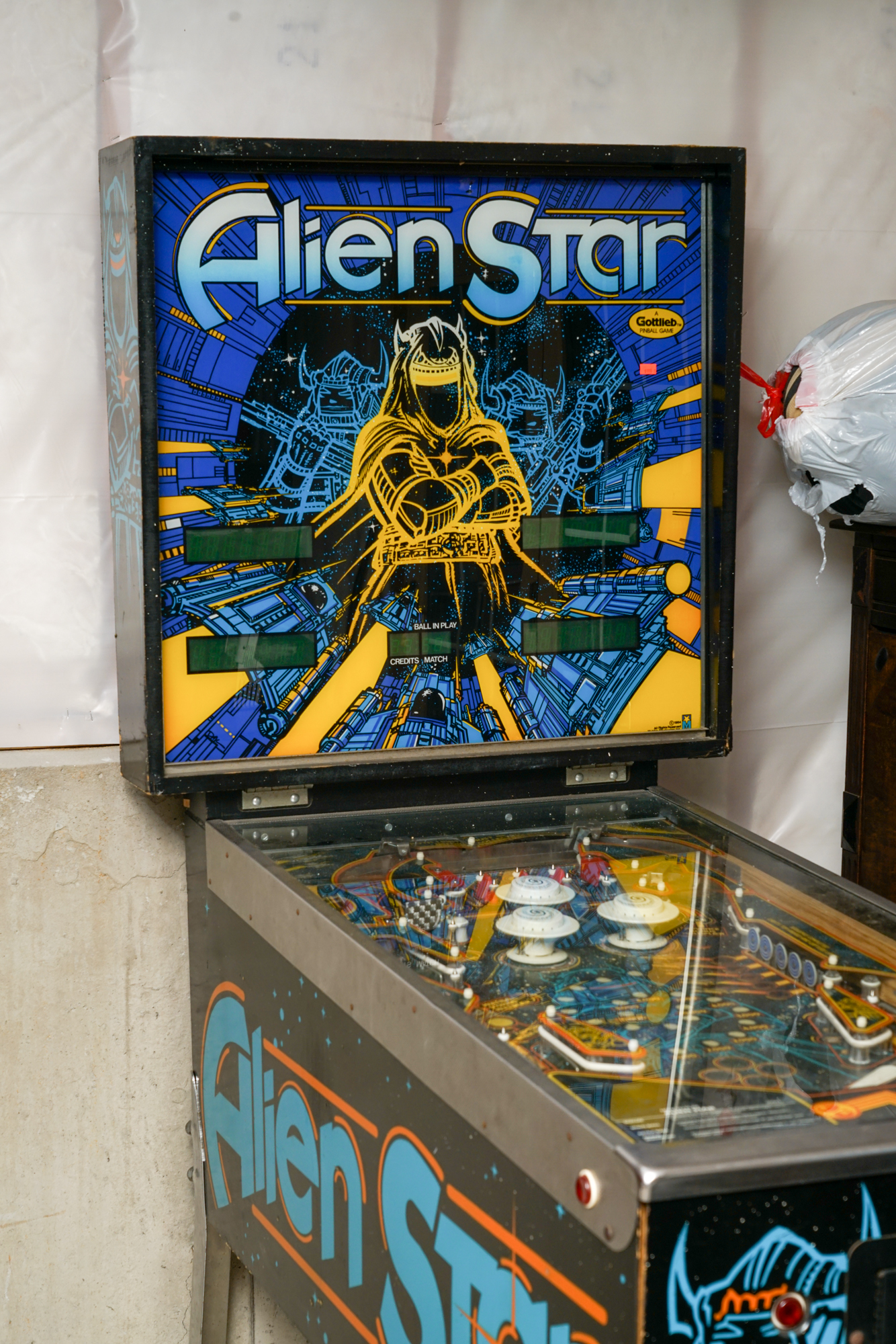 1984 Gottlieb "Alien Star" Pinball Machine