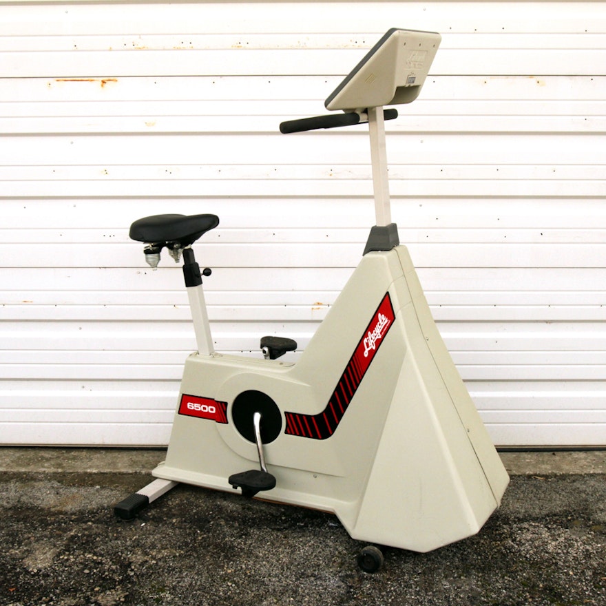 LIfe Fitness "Lifecycle 6500" Stationary Exercise Bicycle