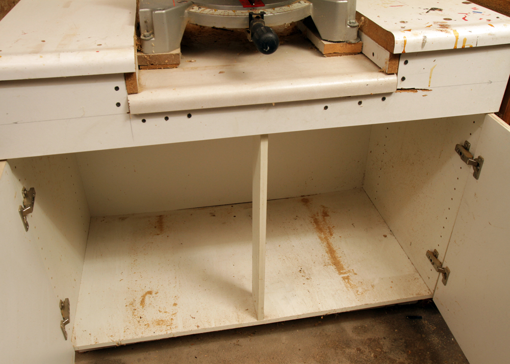 Craftsman 10" Compound Miter Saw and Cabinet